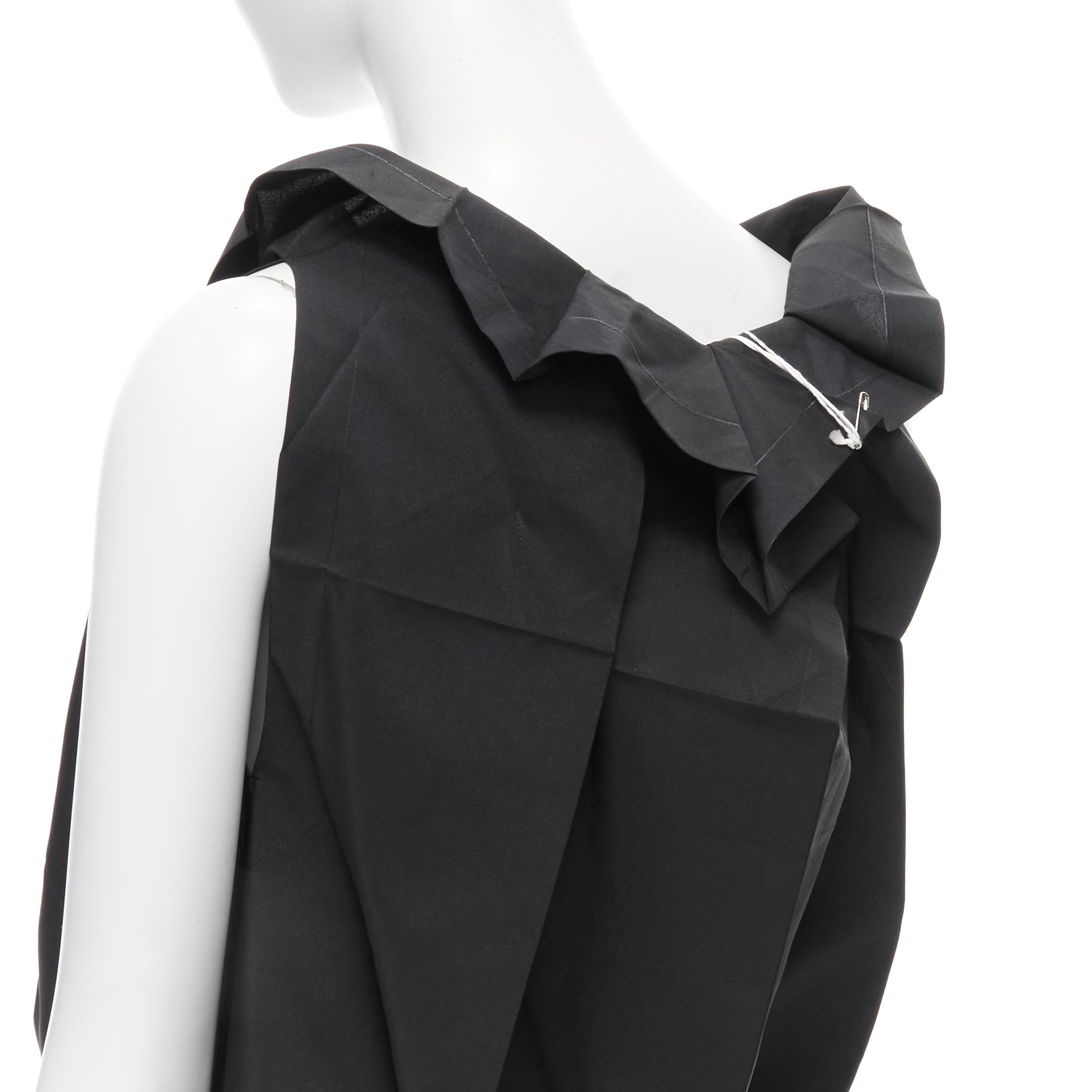 new ISSEY MIYAKE 132 5. black coated sheen origami transformable sleeveless top 2
