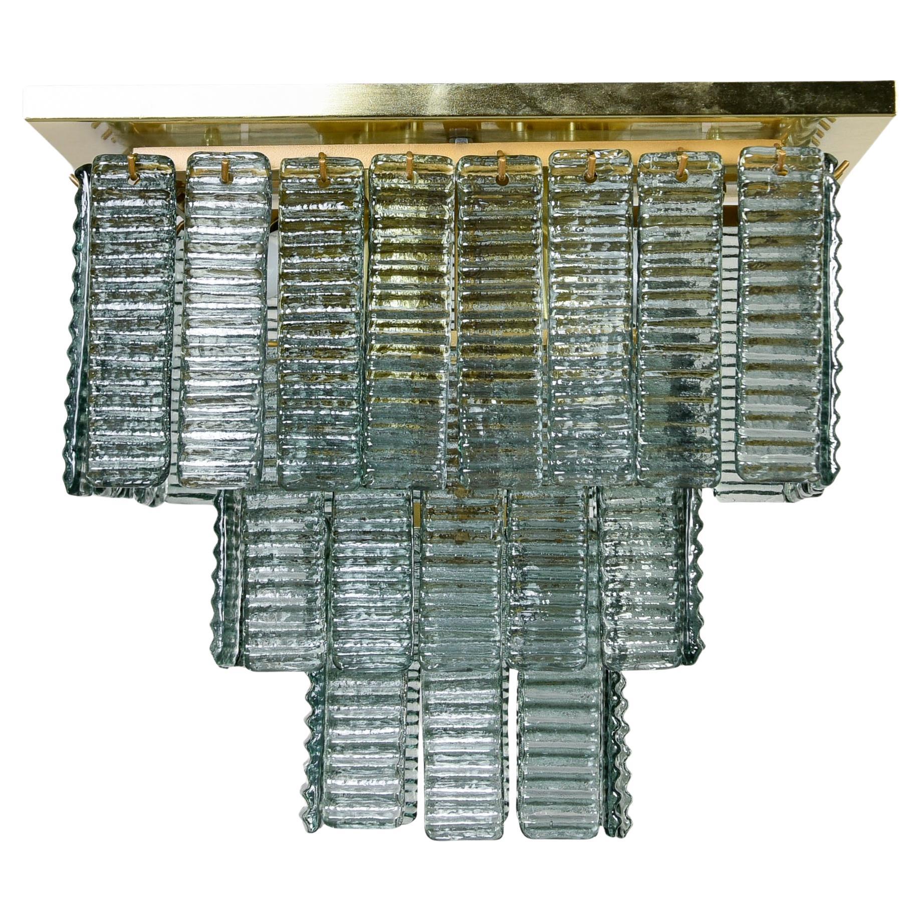 New Italian Three Tier Green Glass and Brass 8 Light Flush Mountture (luminaire encastré à trois niveaux en verre vert et en laiton) en vente