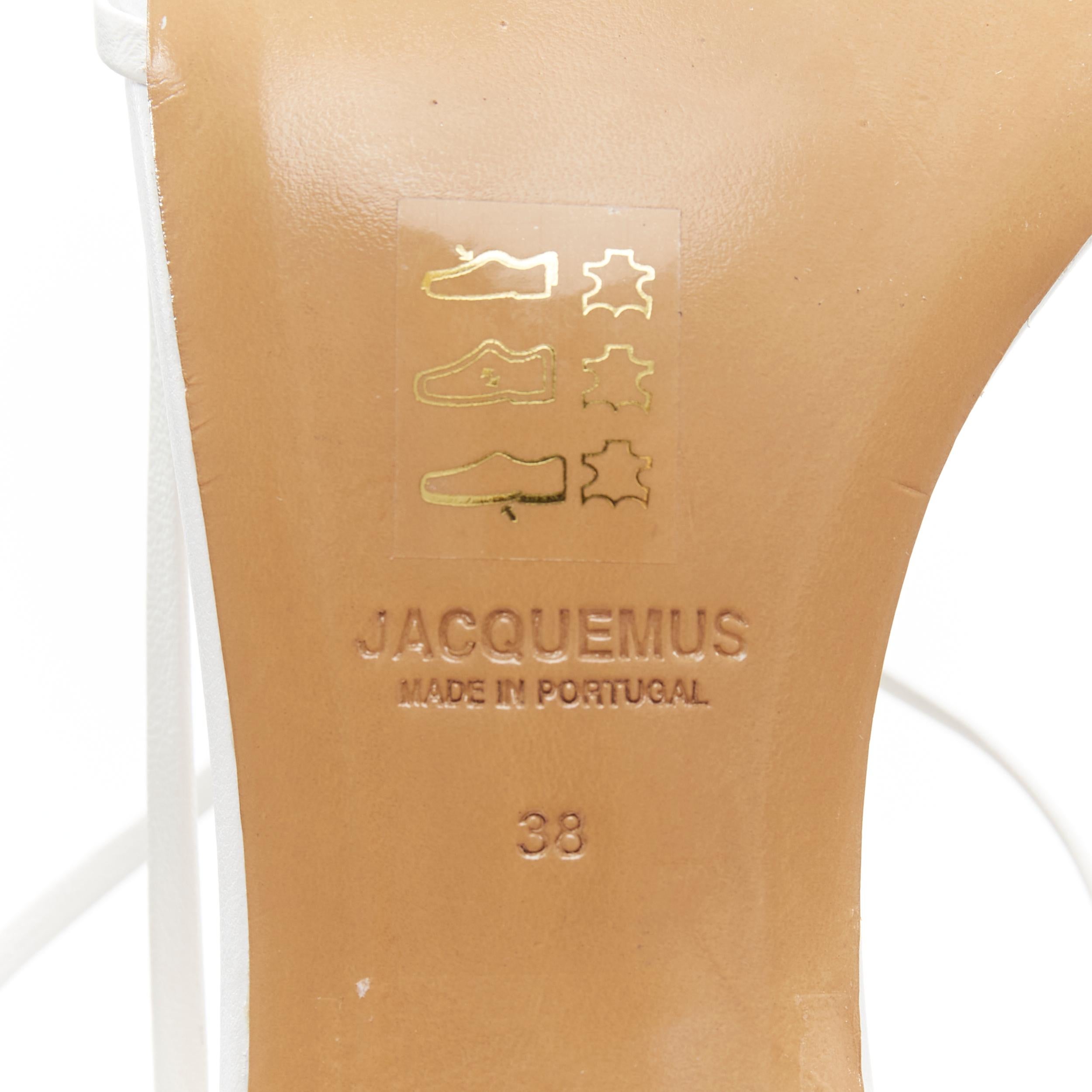 JACQUEMUS Les Sandalen mit weißer minimaler dekorativer Kugelabsatz EU38 4