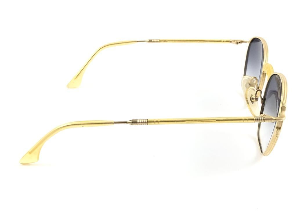 New Jean Paul Gaultier 55 1271  Oval Gold Sunglasses 1990's Made in Japan  For Sale 5