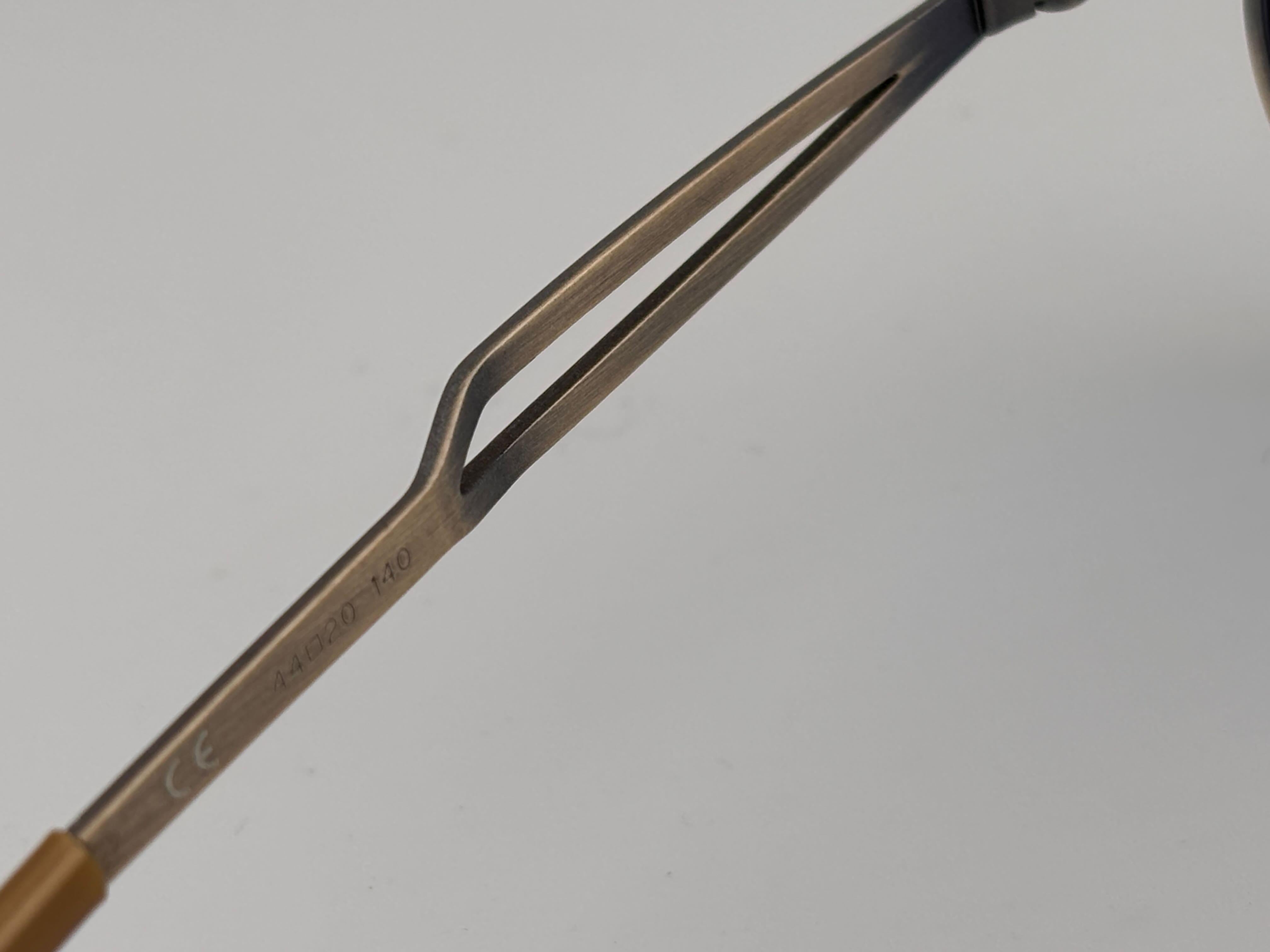 Argento Nuovi occhiali da sole Jean Paul Gaultier 55 7107 con montatura in argento Made In Japan degli anni '90 in vendita