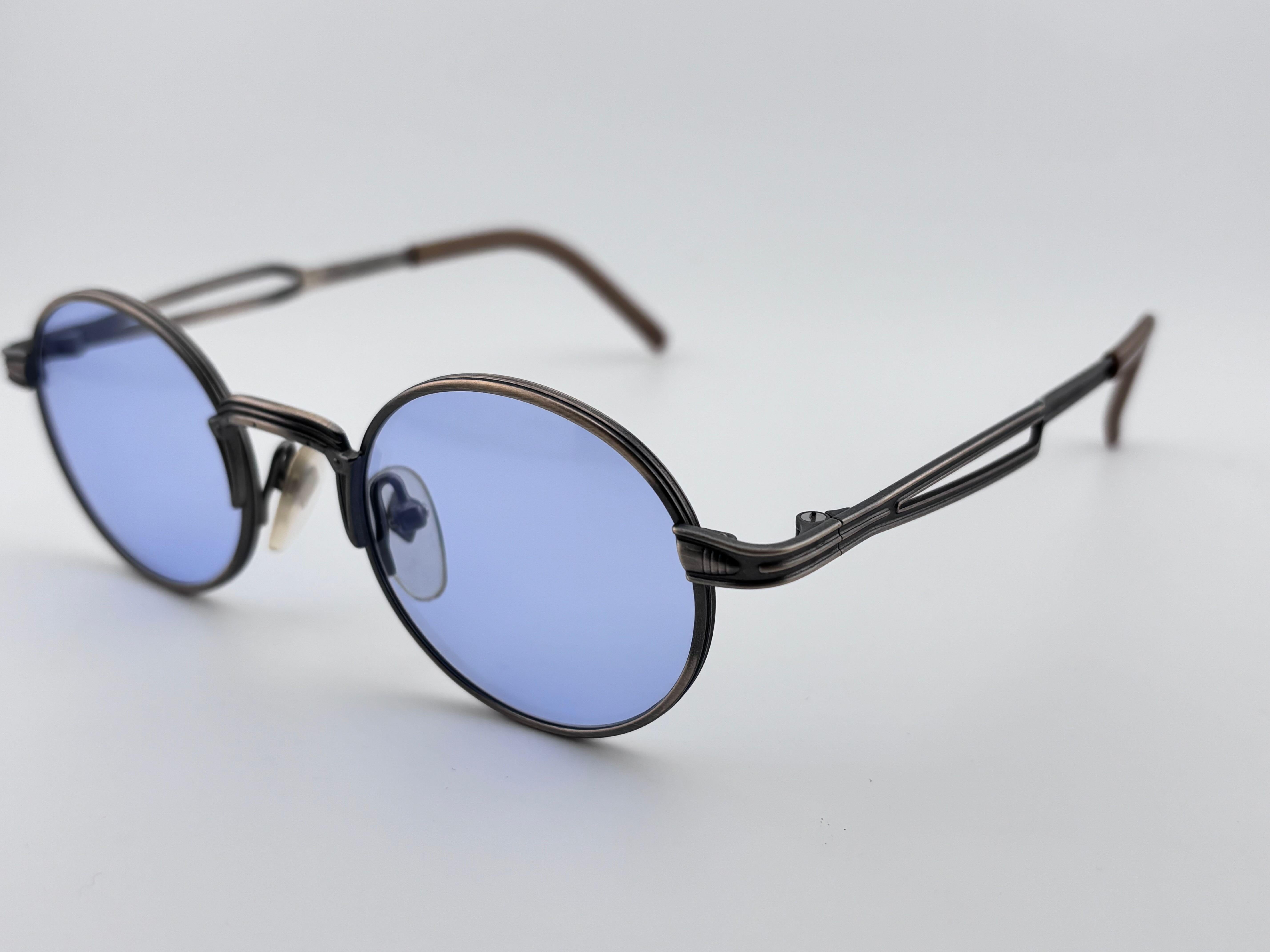 Nuovi occhiali da sole Jean Paul Gaultier 55 7107 con montatura in argento Made In Japan degli anni 
90