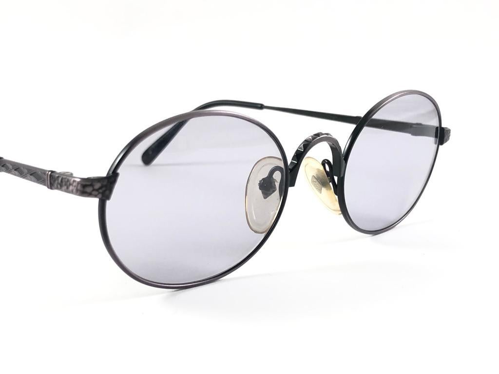 Women's or Men's New Jean Paul Gaultier 55 9672 Oval Black Sunglasses 1990's Made in Japan 