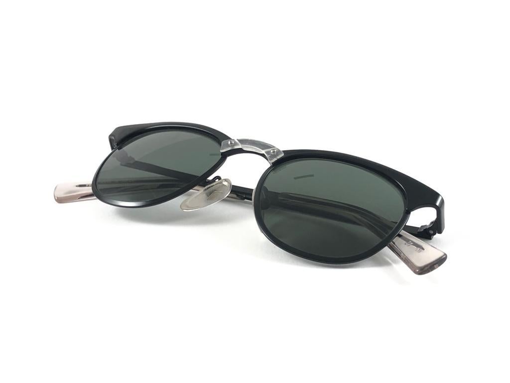 New Jean Paul Gaultier 57 0175 Oval Black Sunglasses 1990's Made in Japan  For Sale 6