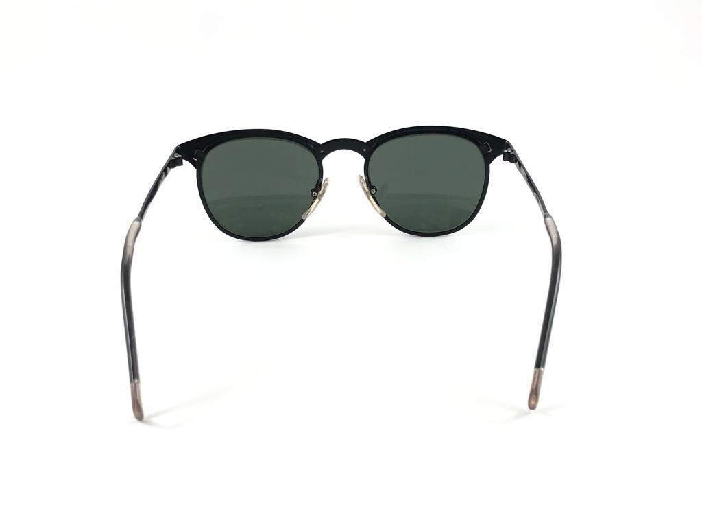 New Jean Paul Gaultier 57 0175 Oval Black Sunglasses 1990's Made in Japan en vente 4