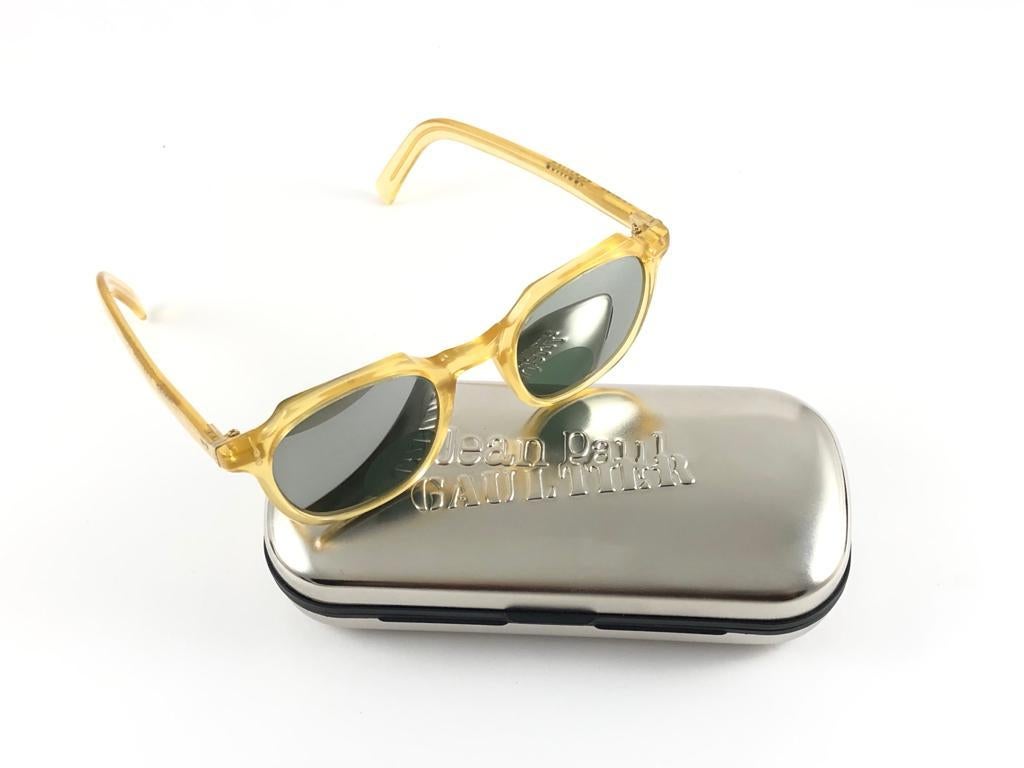 New Jean Paul Gaultier 58 0071 Translucent Yellow Keyhole 90's Japan Sunglasses For Sale 7