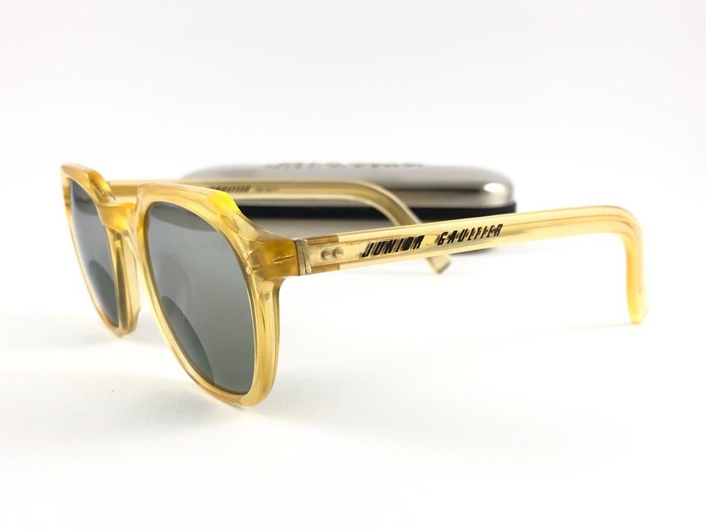 New Jean Paul Gaultier 58 0071 Translucent Yellow Keyhole 90's Japan Sunglasses For Sale 2