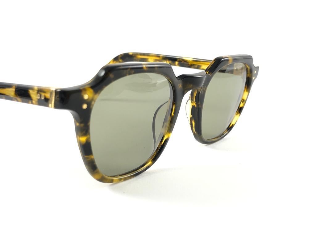New Jean Paul Gaultier 58 0071 Yellow Tortoise Sunglasses 1990's Japan In New Condition For Sale In Baleares, Baleares