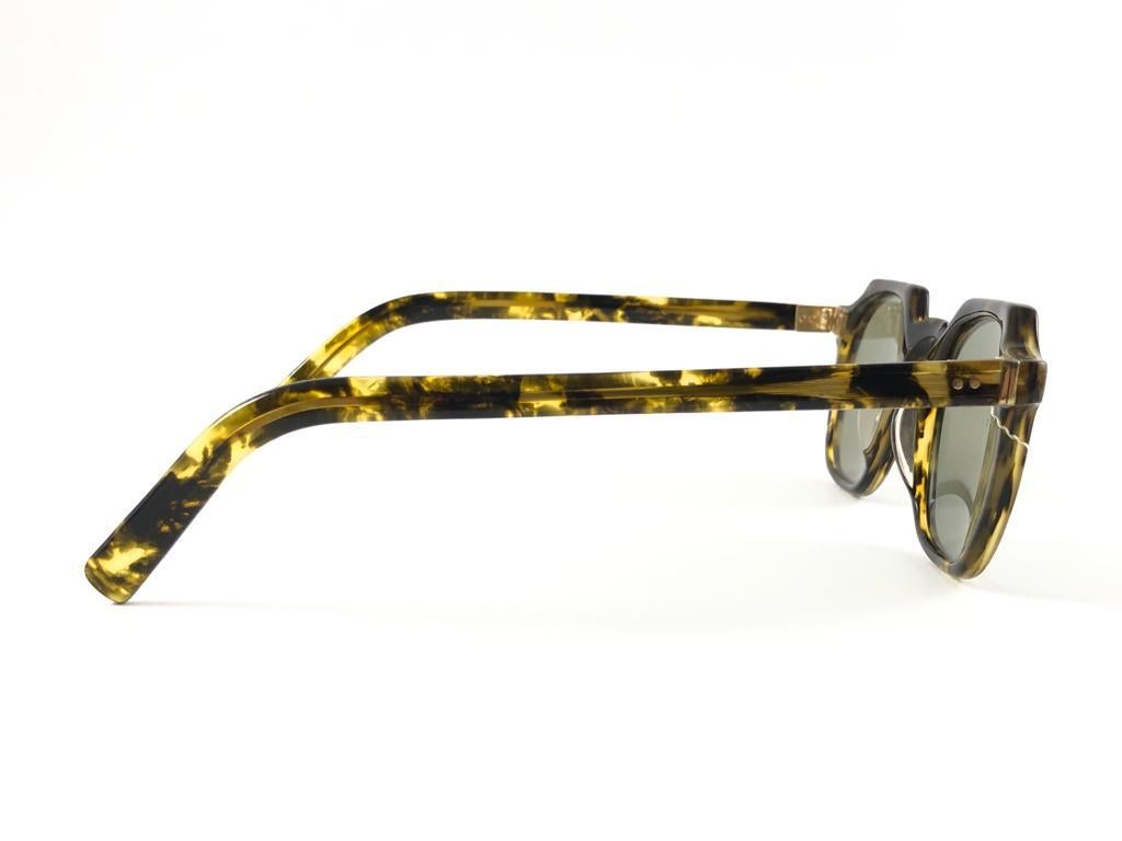 Jean Paul Gaultier - Lunettes de soleil jaune écaille, neuves, 58 0071, Japon, années 1990 en vente 1