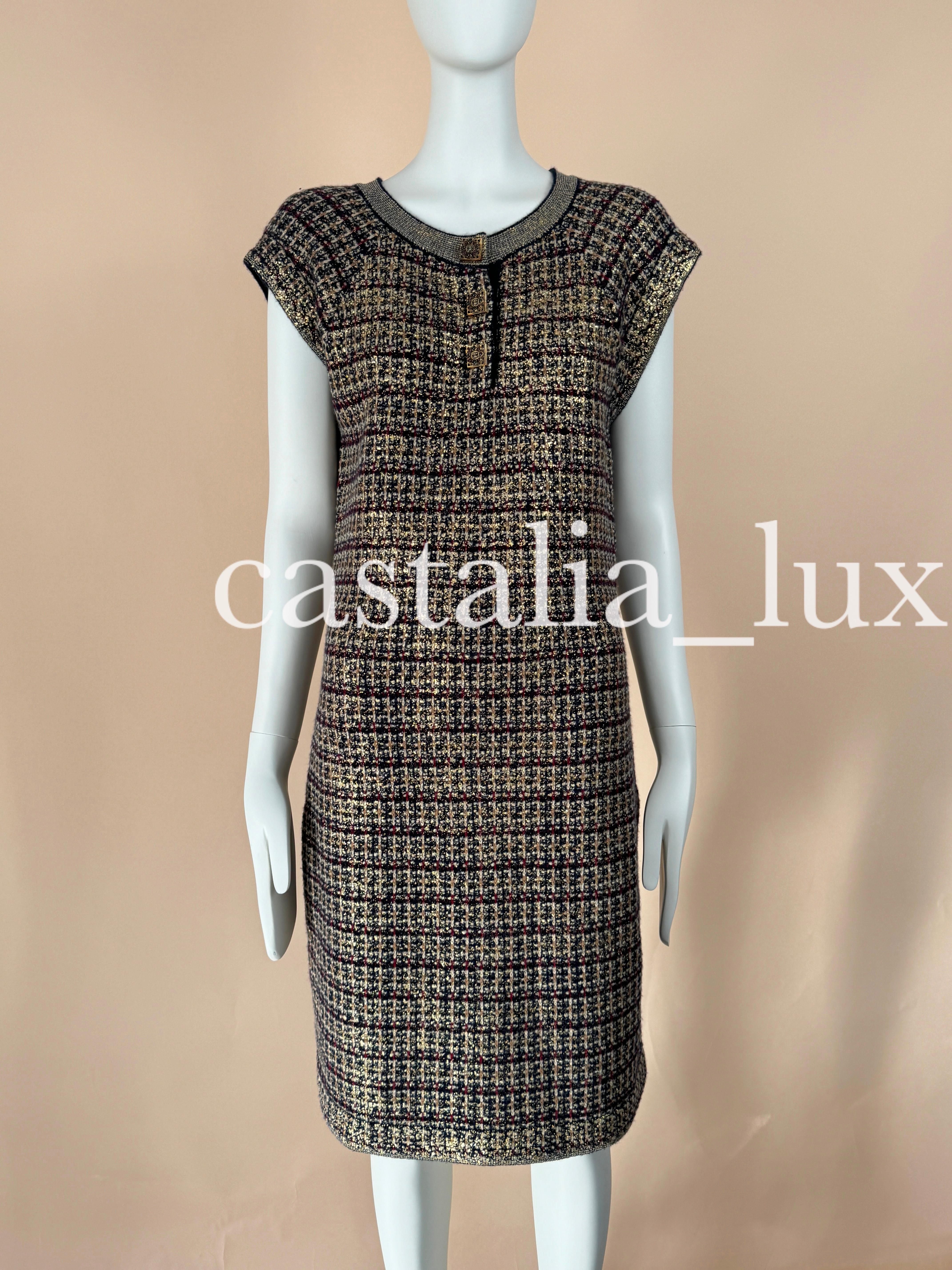 New Jewel Gripoix Buttons Paris / Byzance Dress For Sale 7