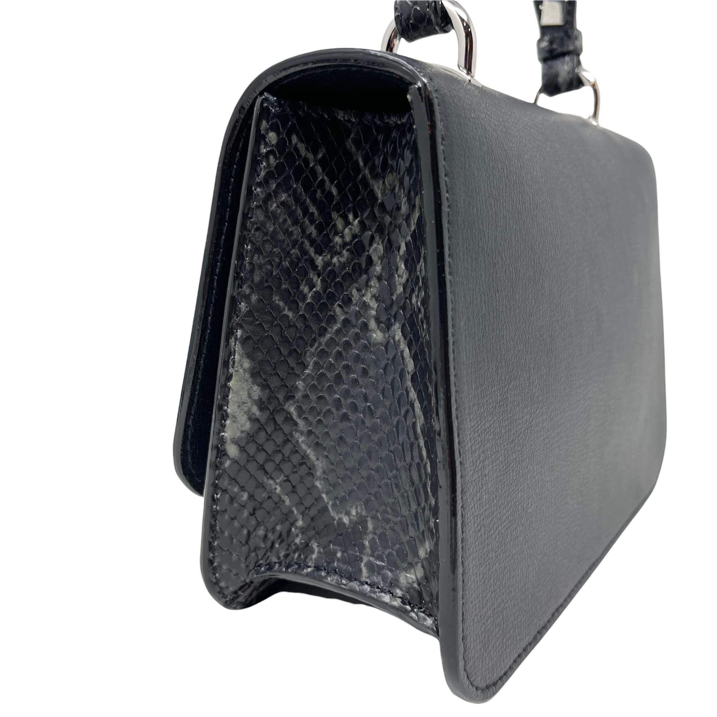 NEU Jimmy Choo Schwarze JC Top Handle Leder Umhängetasche im Angebot 6
