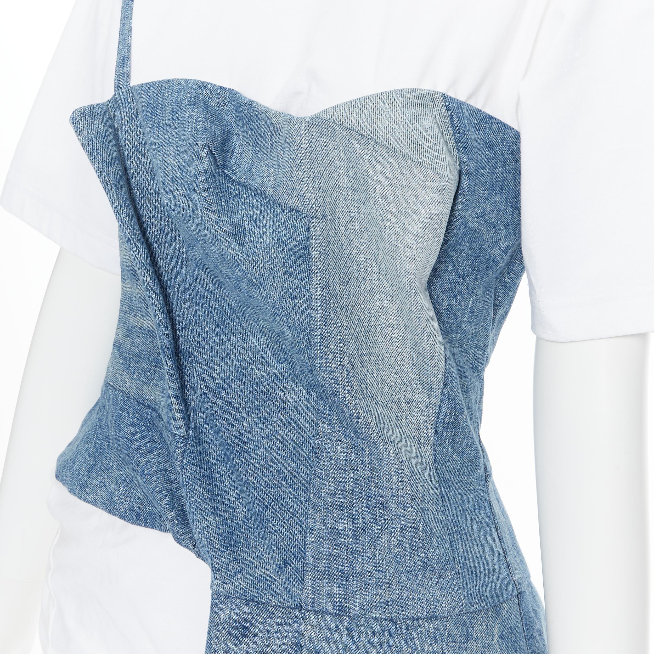 new JUNYA WATANABE 2019 Runway blue denim deconstructed dress layered top S
Reference: TGAS/B00965
Brand: Junya Watanabe
Designer: Junya Watanabe
Collection: Spring Summer 2019 Runway
Material: Cotton
Color: White
Pattern: Solid
Closure: Zip
Extra
