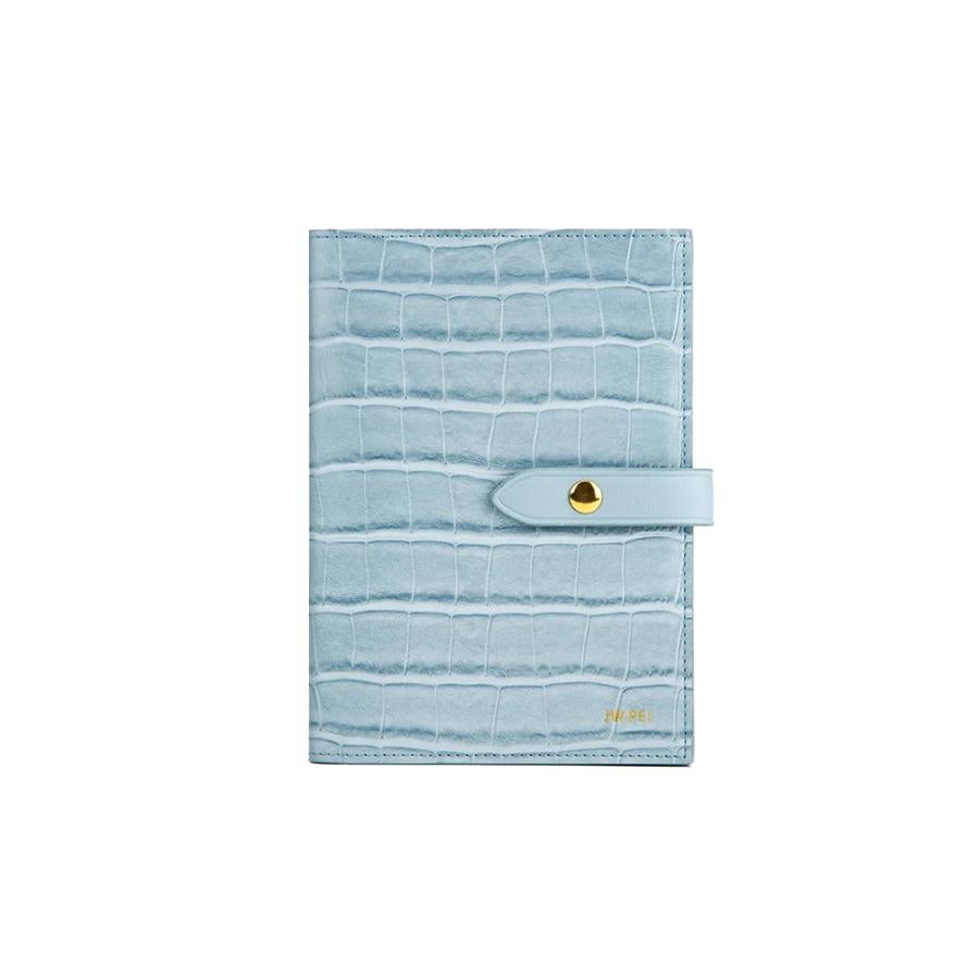 New JW PEI Ice Blue Quinn Passport Crocodile Pattern Vegan Leather Passport Holder

Authenticity Guaranteed

DETAILS
Brand: JW PEI
Condition: Brand new
Gender: Women
Category: Passport holder
Color: Ice blue
Material: Vegan leather
Crocodile skin