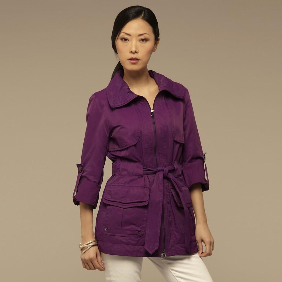 New Kenneth Cole Plum Giacca Cappotto con custodia da viaggio Taglia: Piccolo In condizioni Nuovo in vendita a Leesburg, VA