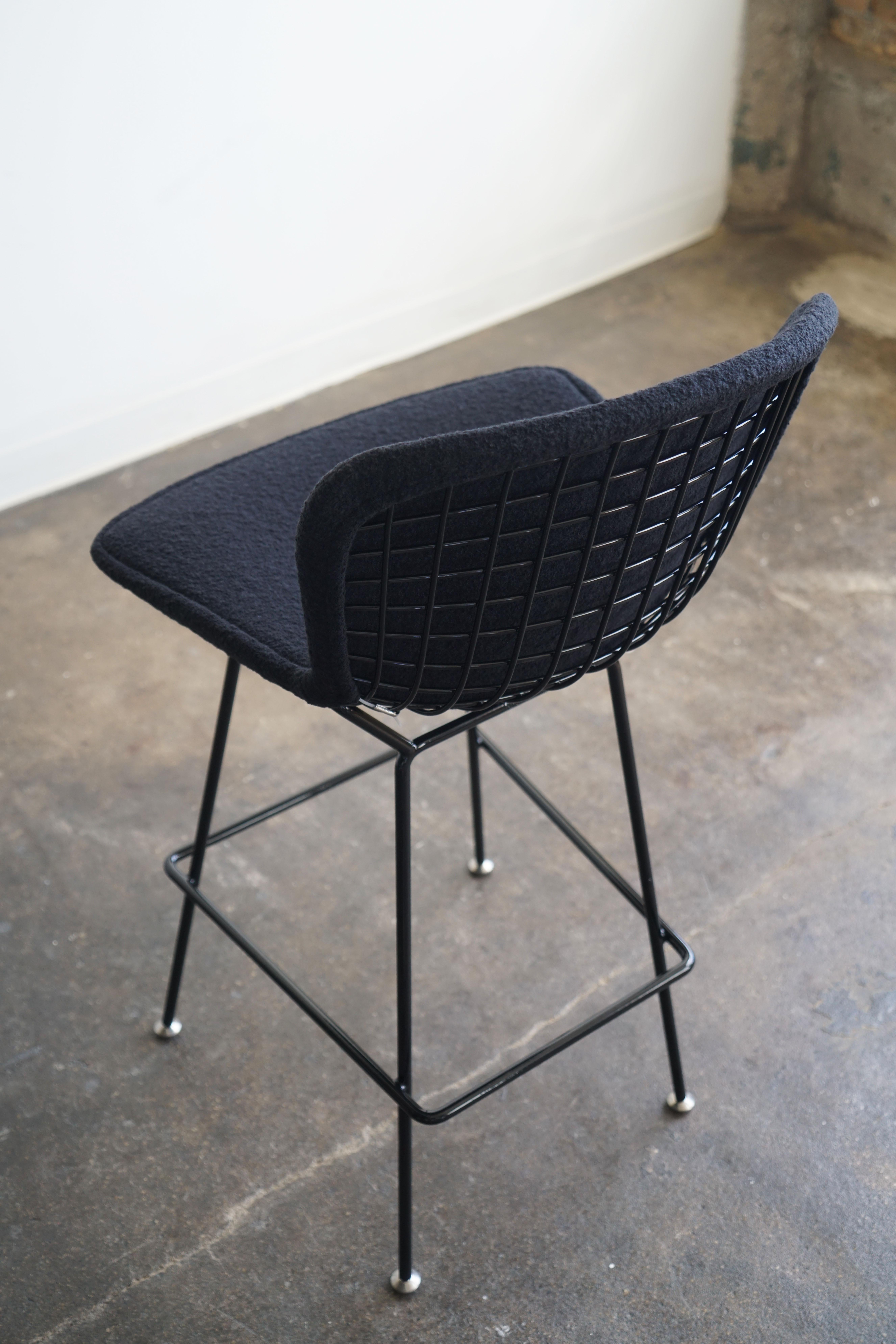 New Knoll Bertoia bar stools in black frame with upholstered black boucle, pair  6