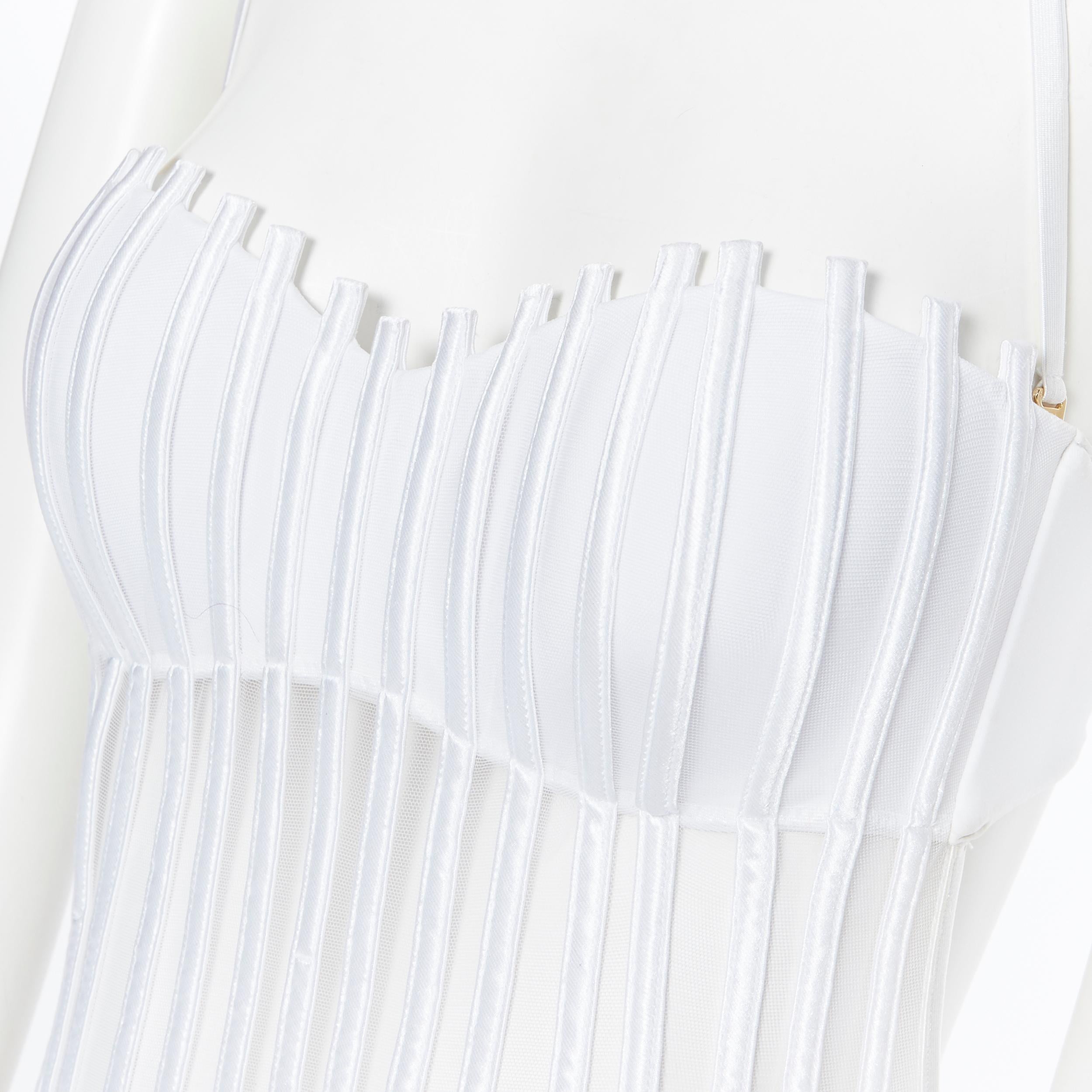 new LA PERLA Graphique Couture white boned sheer body monokini swimsuit IT44B M
Brand: La Perla 
As seen on: Kylie Jenner, Jennifer Anniston, Liu Wen, Cara Delevigne
Model Name / Style: Graphique Couture Monokini
Material: Polyamide, elastane