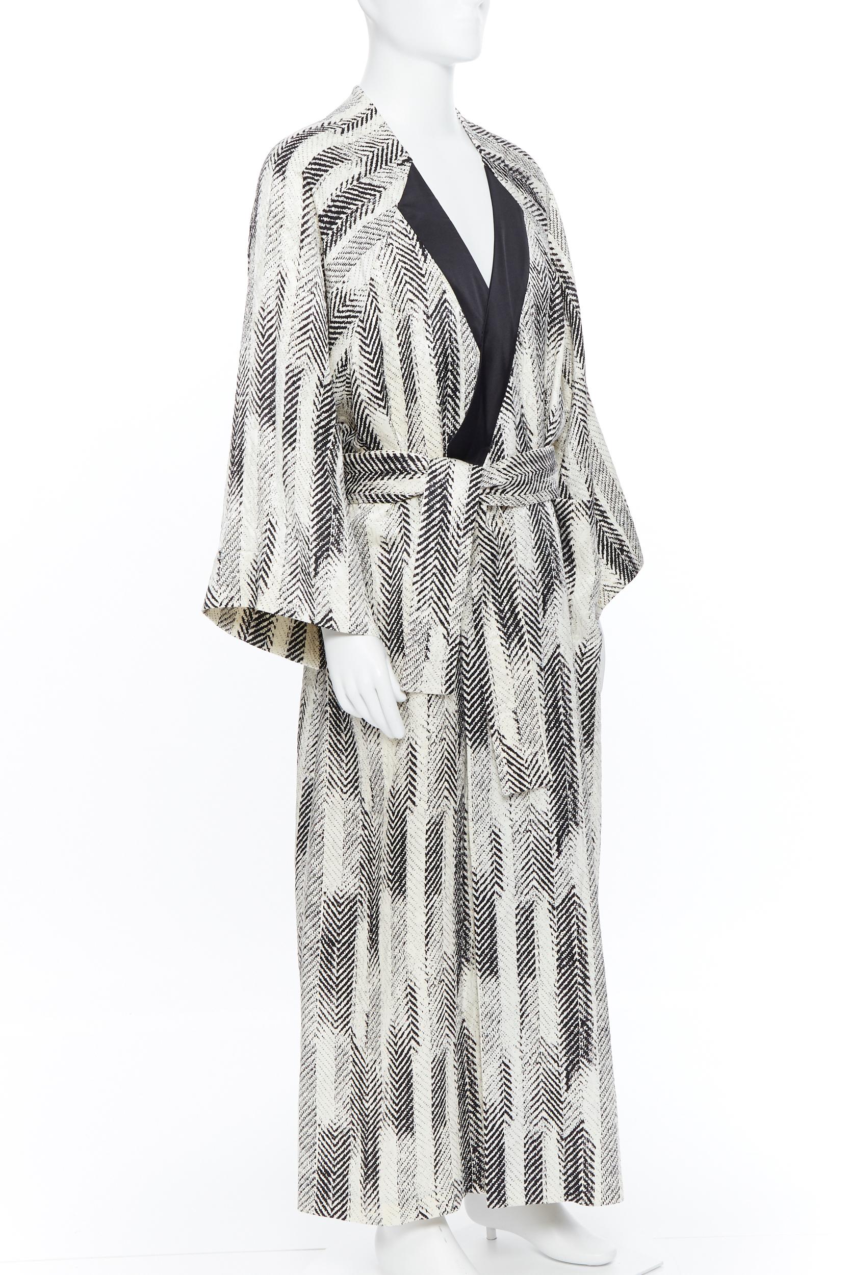 Men's new LA PERLA MENSWEAR Runway black white wool silk jacquard kimono robe coat L