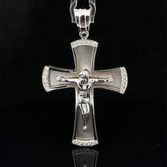 New Large 14k White Gold 0.61ctw Diamond Matte & Polished Finish Cross Pendant