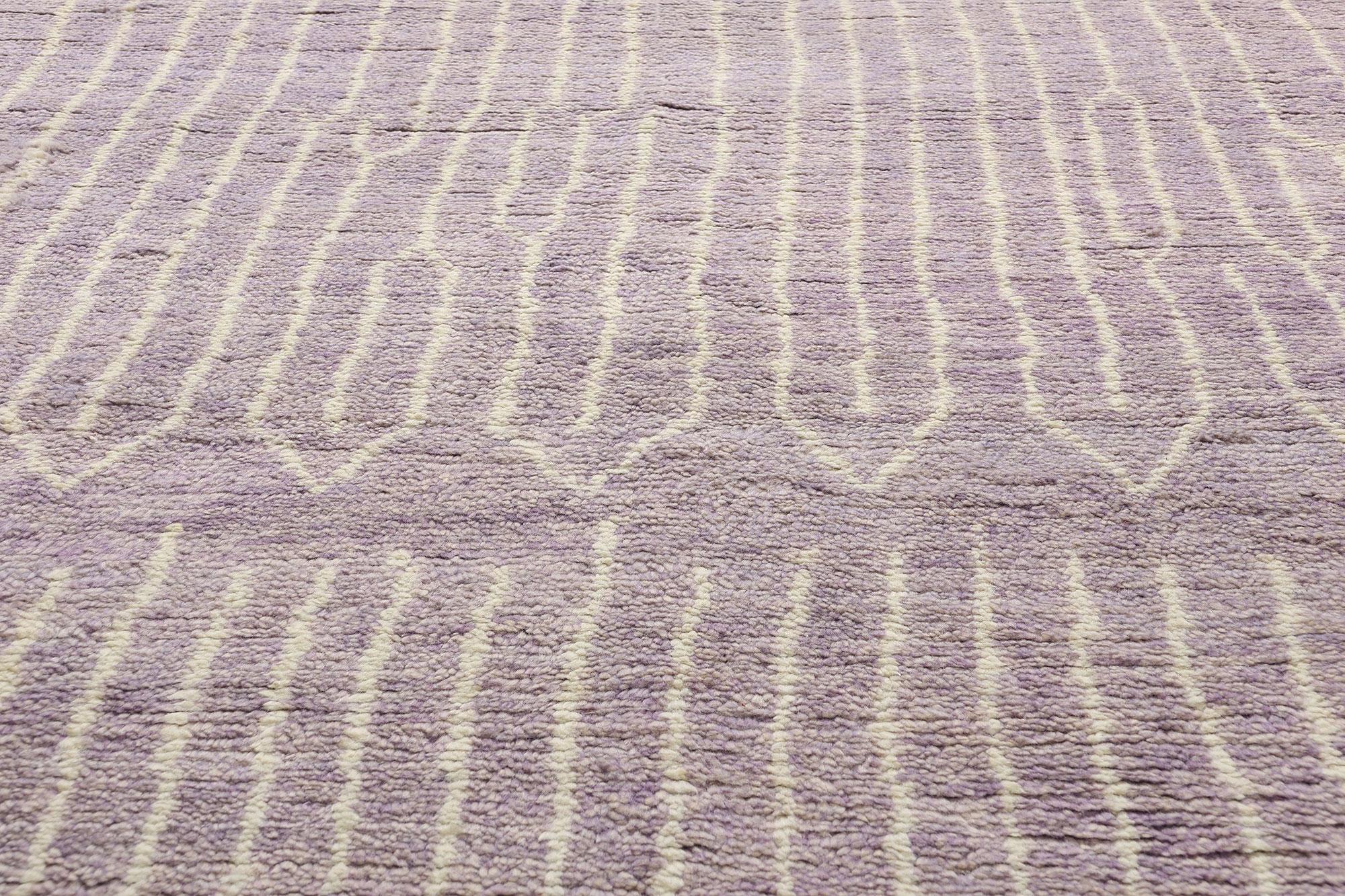 New Lavender Whispers Moderner Marokkanischer Teppich, 09'03 x 12'01 (Handgeknüpft) im Angebot