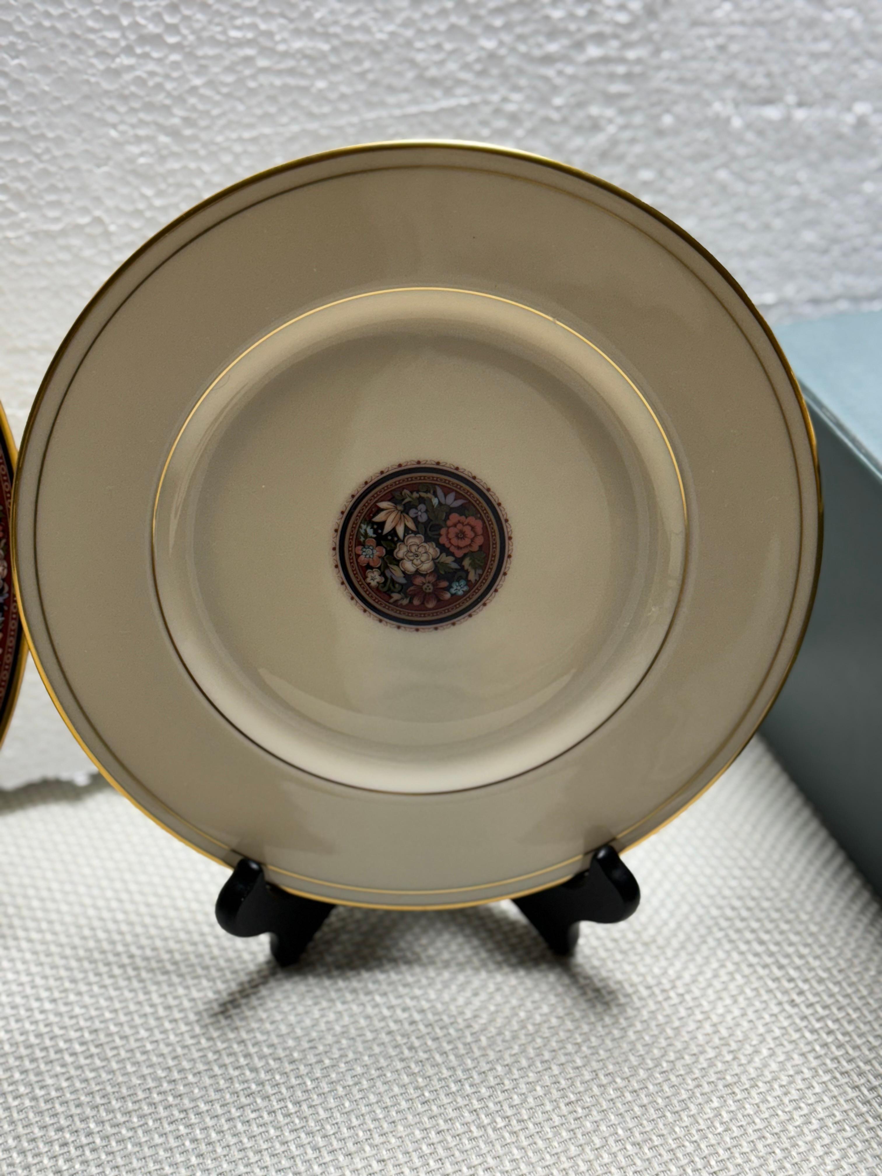 XX secolo Collezione presidenziale Lenox d'epoca, cinque coperti per nove persone in vendita