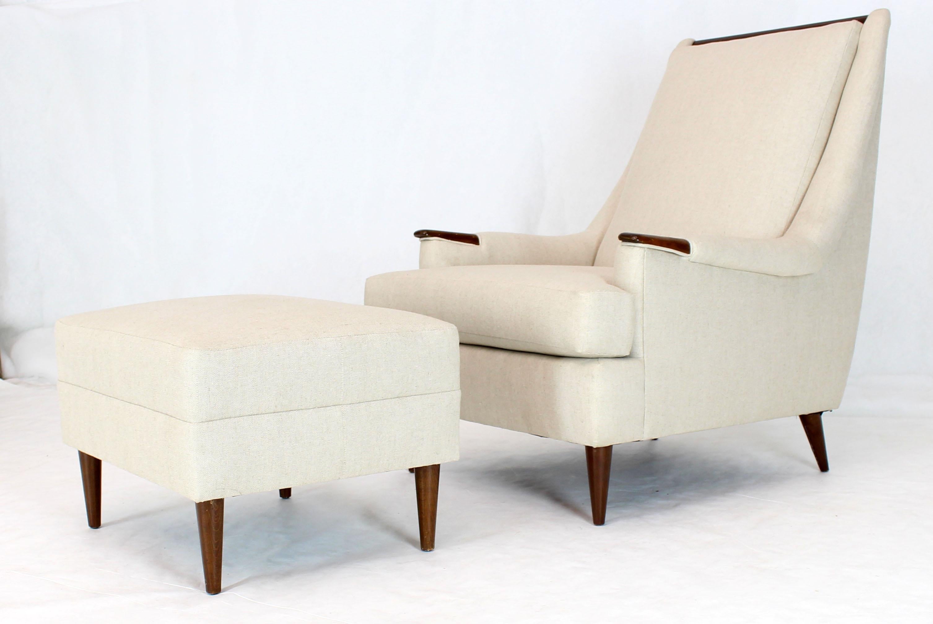 New Linen Upholstery Mid-Century Modern Lounge Chair with Matching Ottoman 4