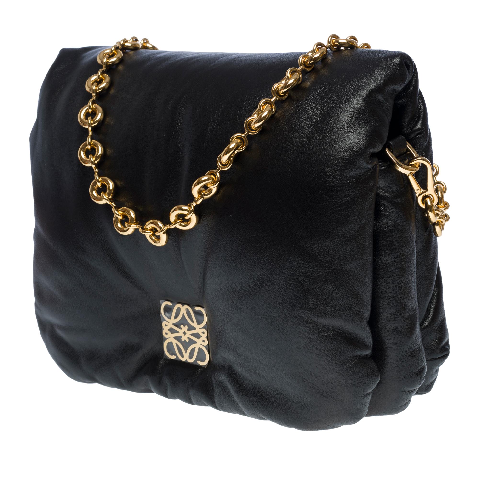 New Loewe Goya Puffer shoulder bag in black shiny lambskin leather, GHW In New Condition In Paris, IDF