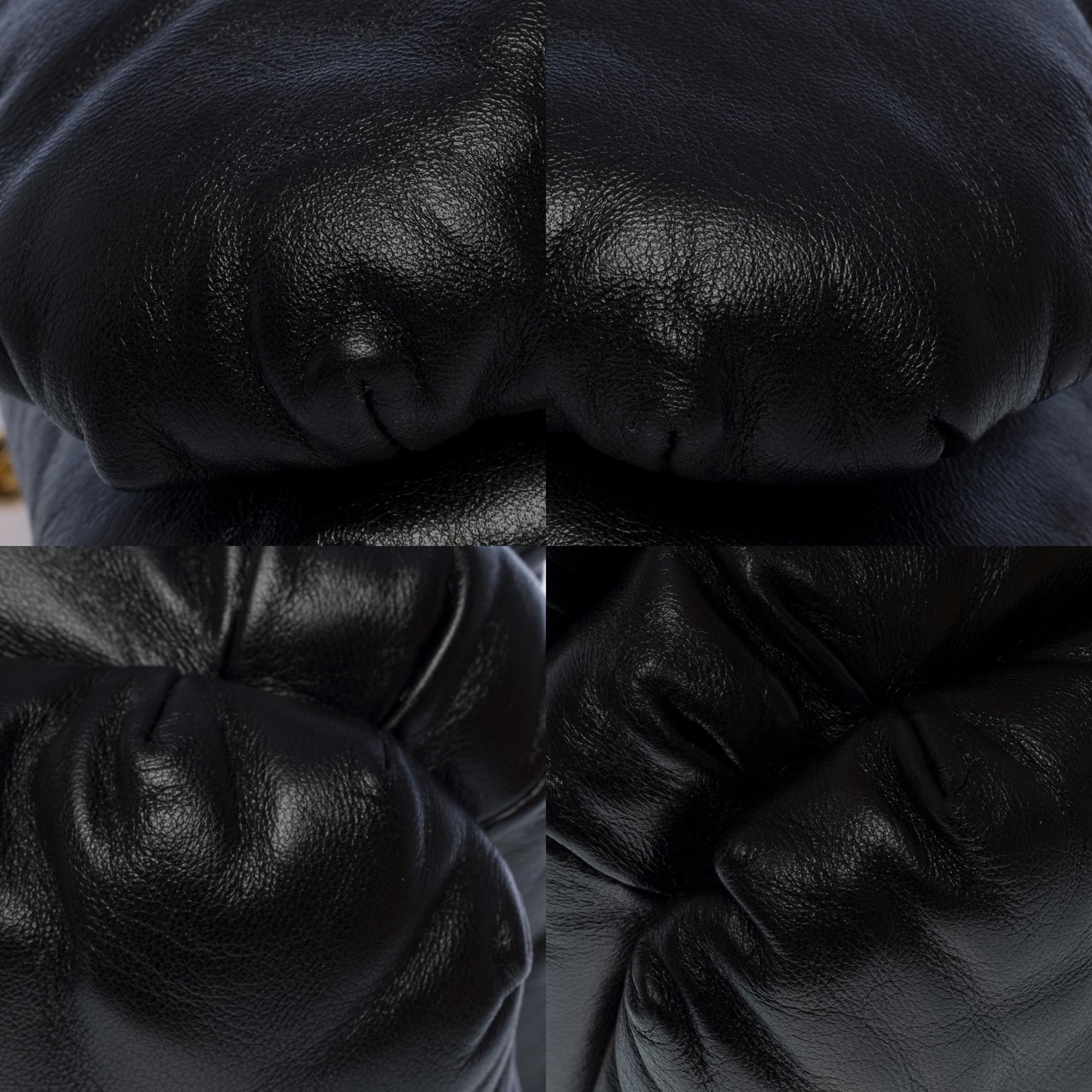 New Loewe Goya Puffer shoulder bag in black shiny lambskin leather, GHW 5