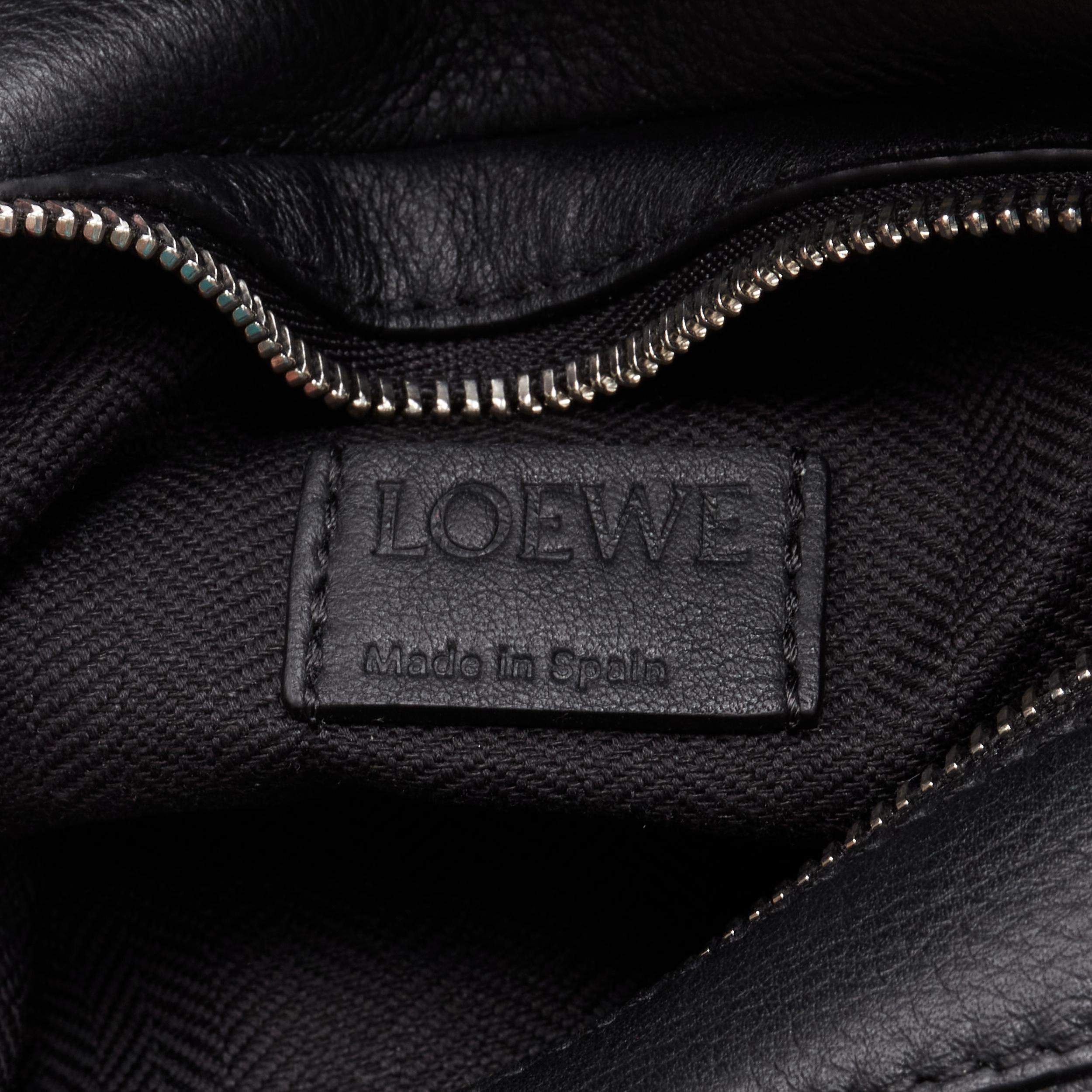 new LOEWE JW ANDERSON 2022 Puzzle black leather mini belt bag 3