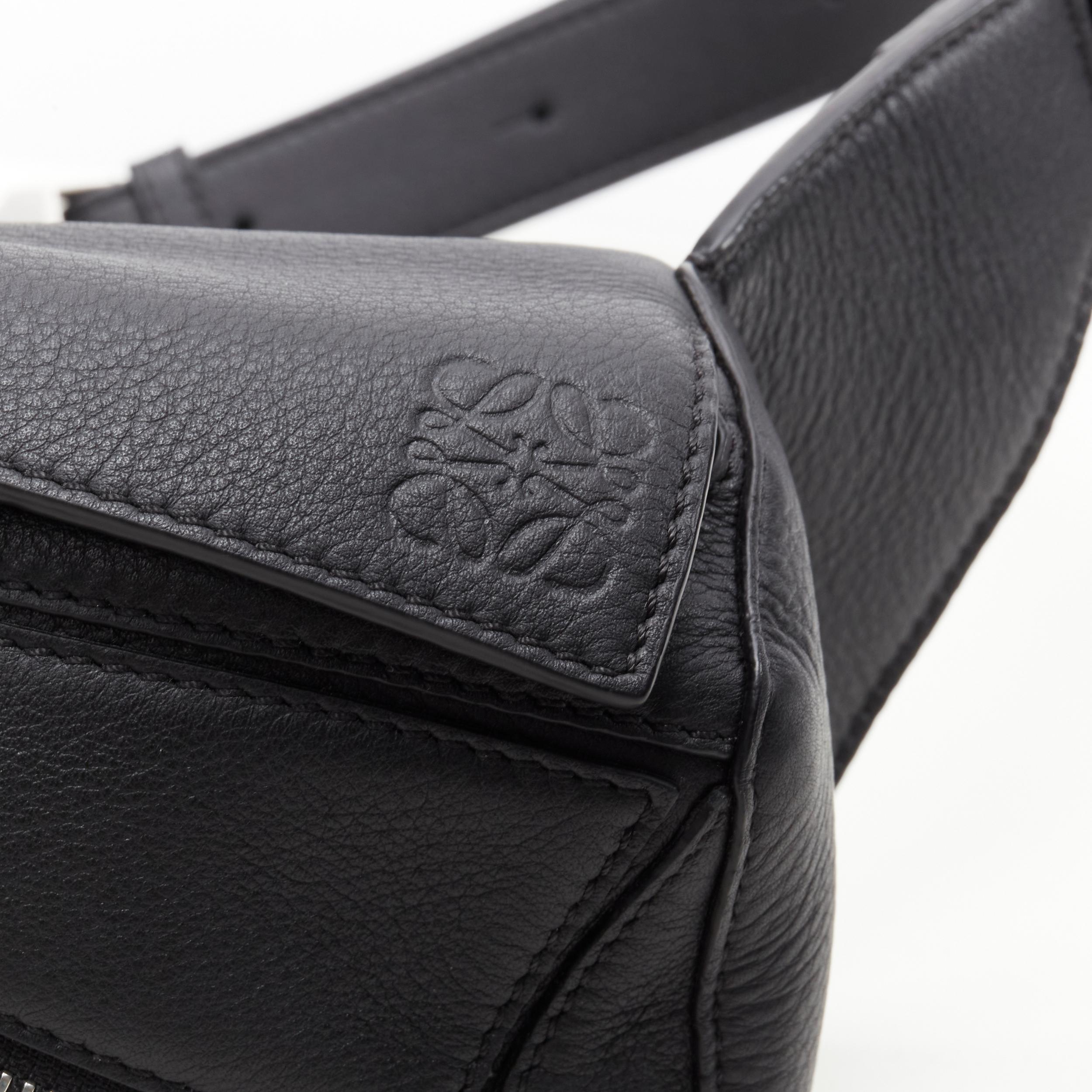 new LOEWE JW ANDERSON 2022 Puzzle black leather mini belt bag 2