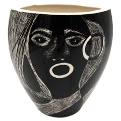 New Look porcelain vase midcentury modern "the scream", Poland, 1970s.