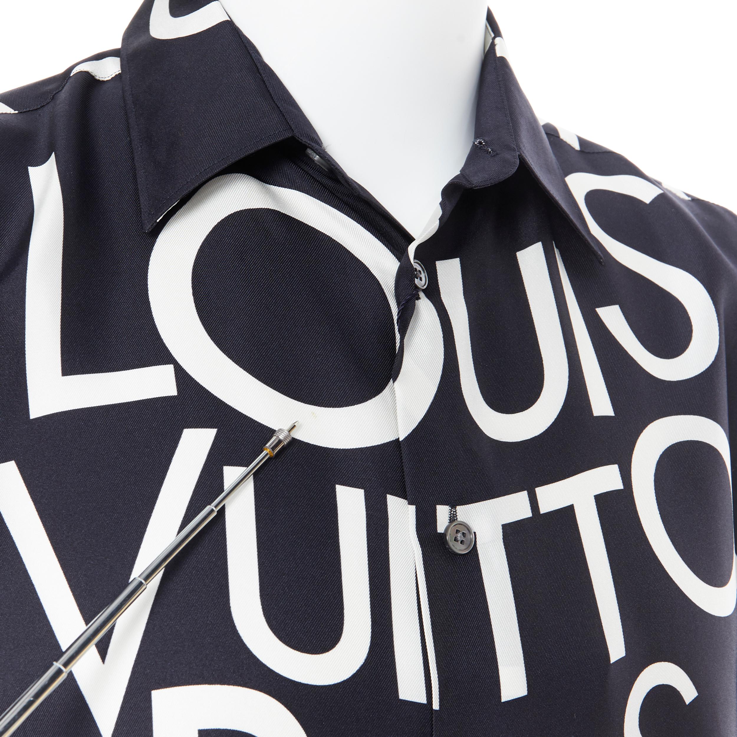 new LOUIS VUITTON 100% silk black white logo typography print regular shirt L 1