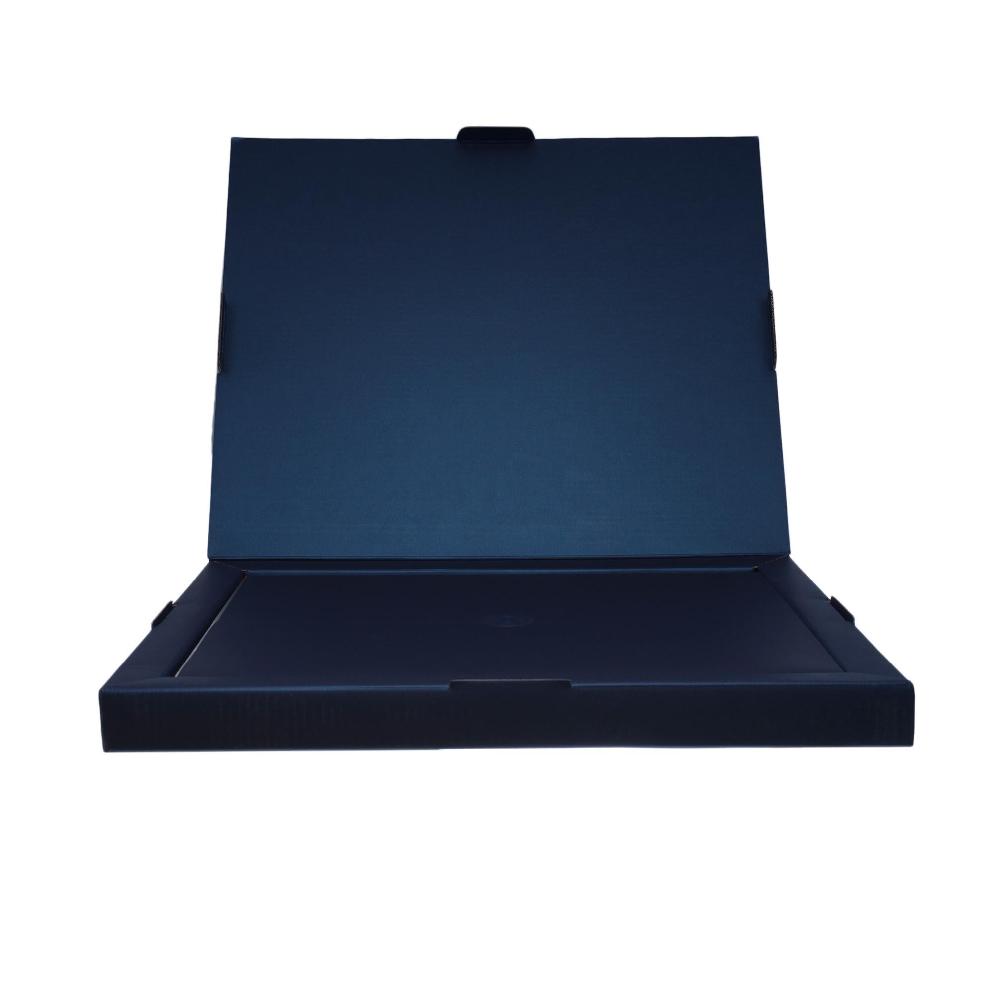 New- Louis Vuitton 2021 Advent Calendar featuring a beautiful silver wooden box In New Condition In Paris, IDF