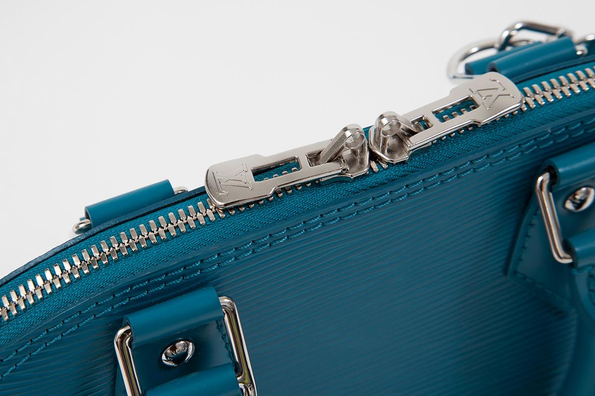 New Louis Vuitton Alma BB Handbag 6