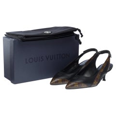 New Louis Vuitton Archlight pump heels in brown monogram canvas & black leather