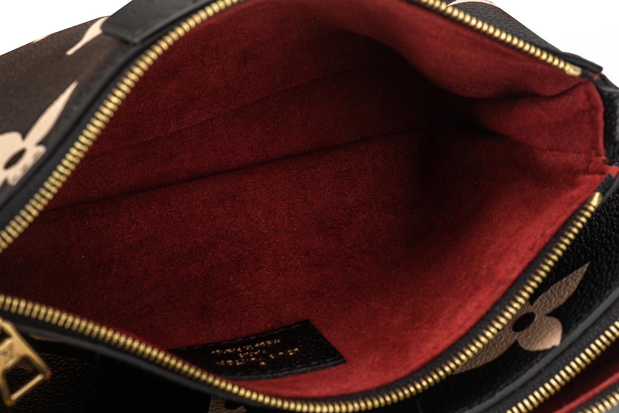 New Louis Vuitton Black Leather Multi Pochette Bag For Sale 12