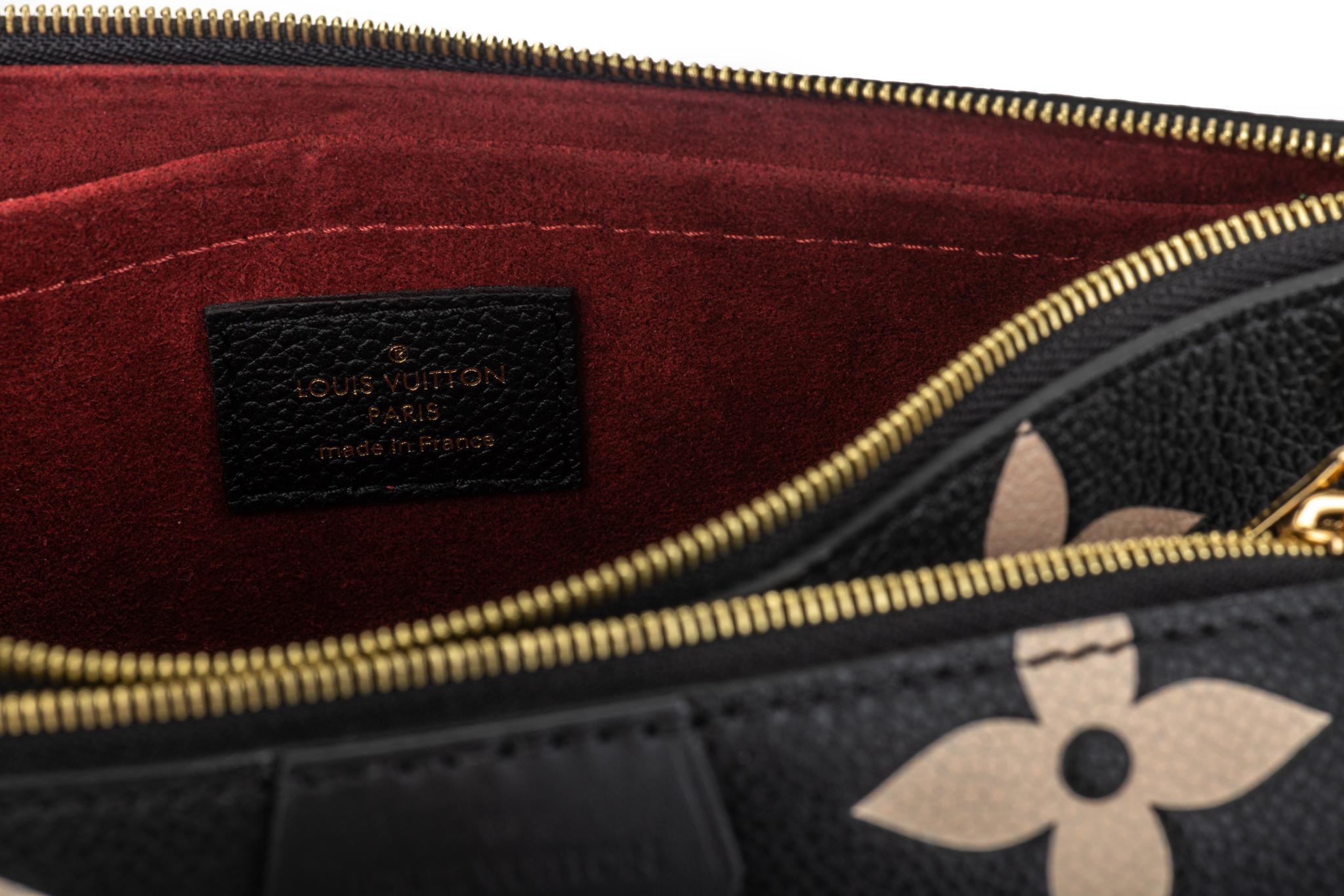 New Louis Vuitton Black Leather Multi Pochette Bag For Sale 14