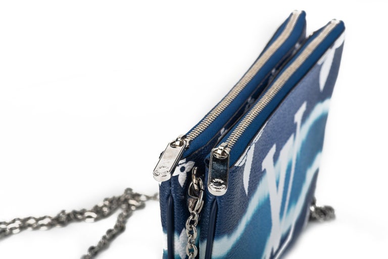 New Louis Vuitton Blue Crossbody Pochette Bag in Box For Sale 4