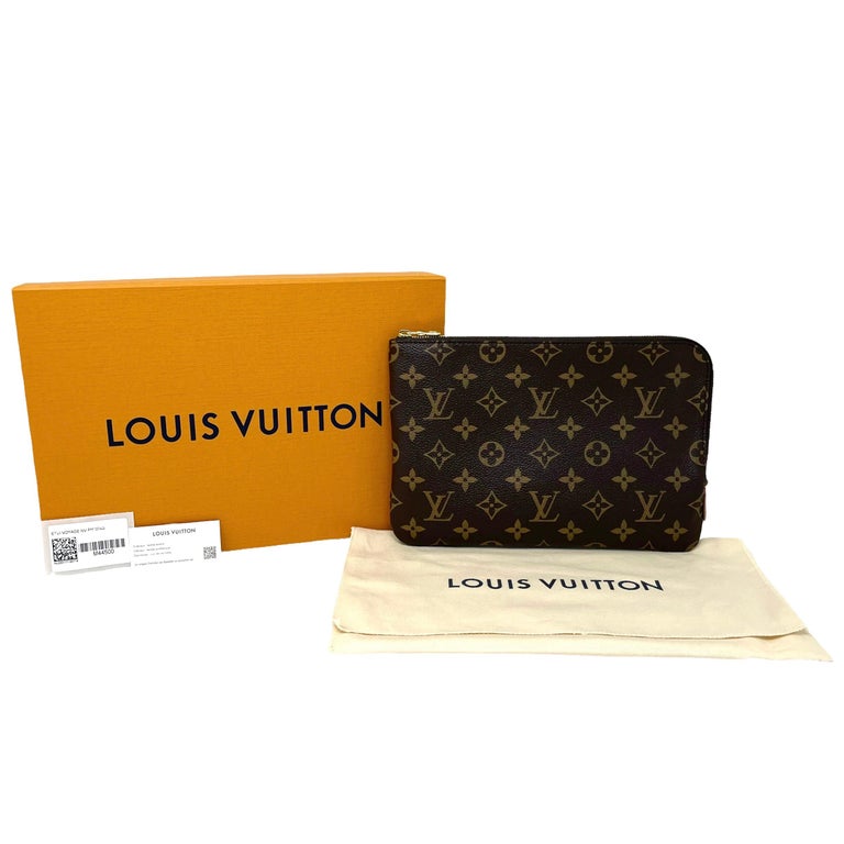 NEW Louis Vuitton Brown Monogram Coated Canvas Etui Voyage PM Clutch Pouch Bag For Sale 12