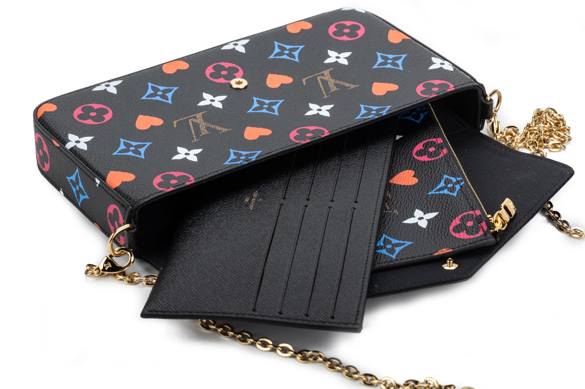 New Louis Vuitton Cards Limited Edition Black Felicie Bag 3