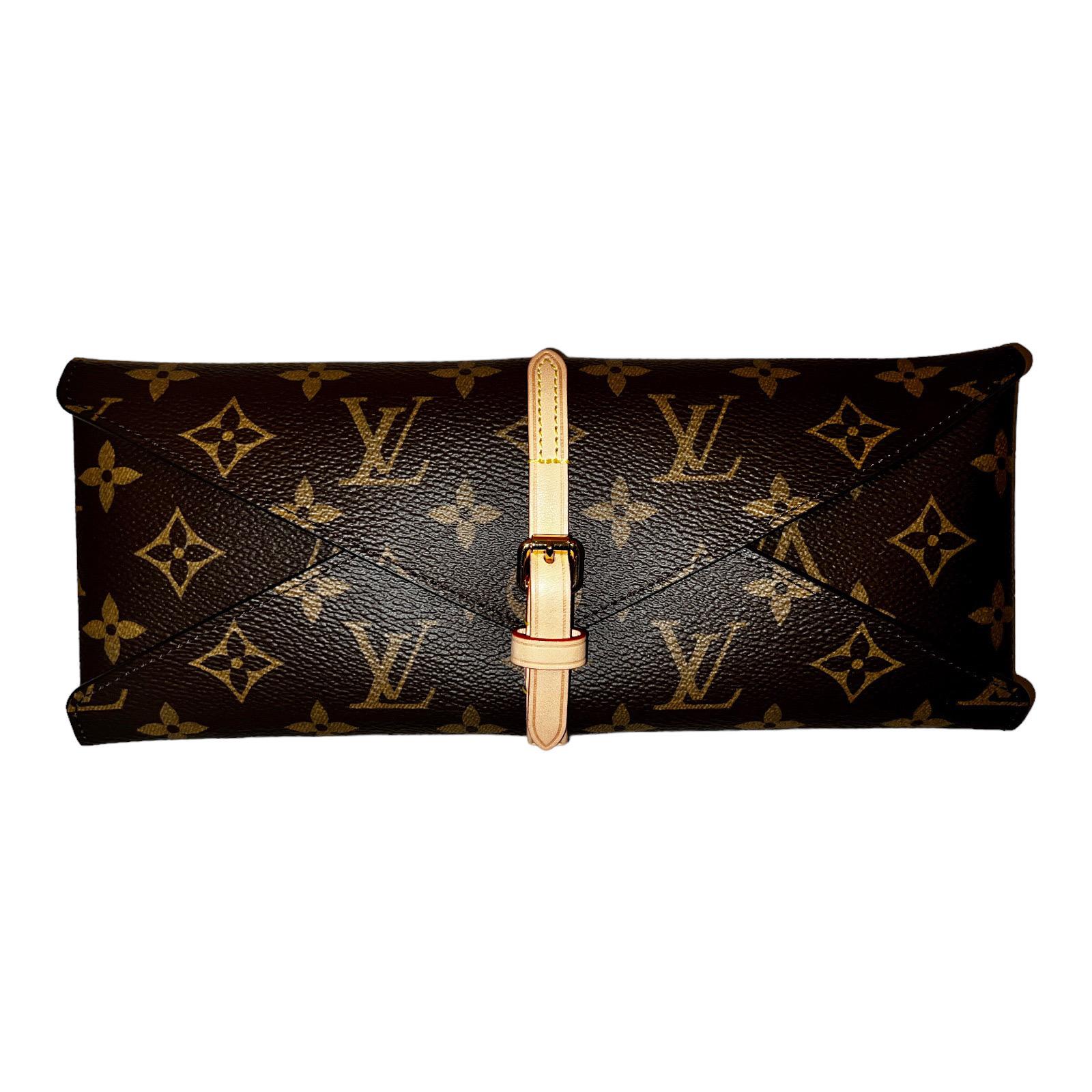 NEW Louis Vuitton Chopsticks Set in Pouch - 2 Pairs For Sale 1