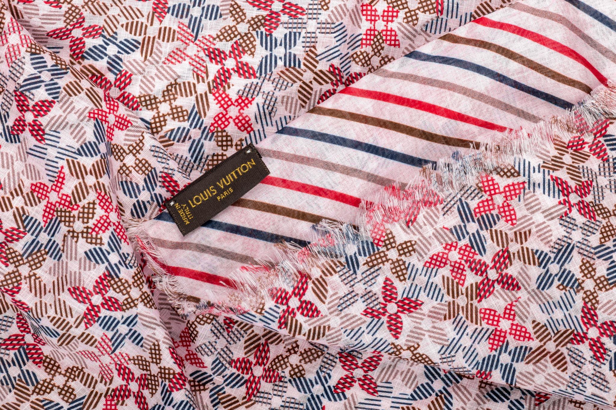 Louis Vuitton double face unisex cotton scarf. Flowers and stripes design. Brand new.
