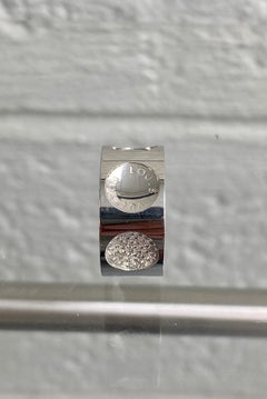 New Louis Vuitton Empreinte 18k White Gold Diamond Ring