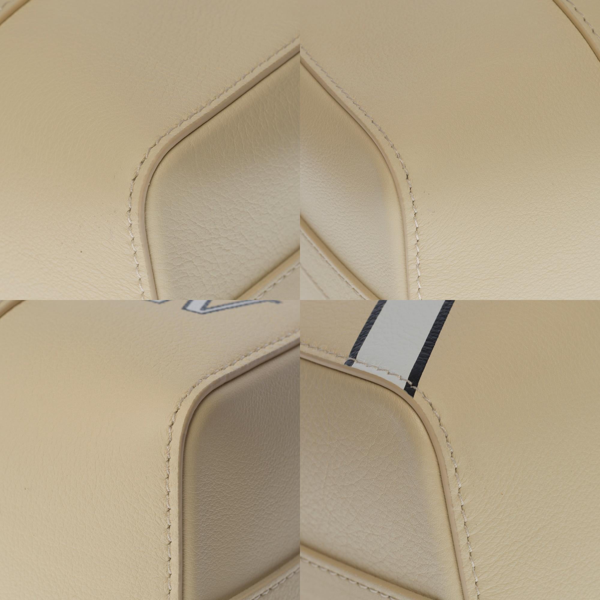 Neu-Louis Vuitton H/W 2022 von Virgil Abloh- City Keepall in beigefarbenem Kalbsleder im Angebot 4