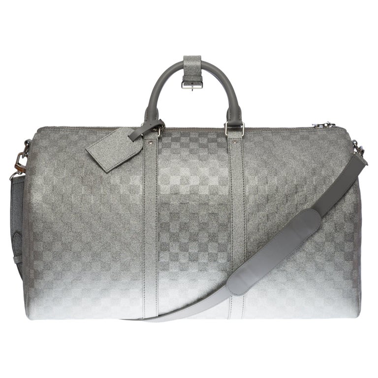 Keepall glitter travel bag Louis Vuitton Silver in Glitter - 30548692