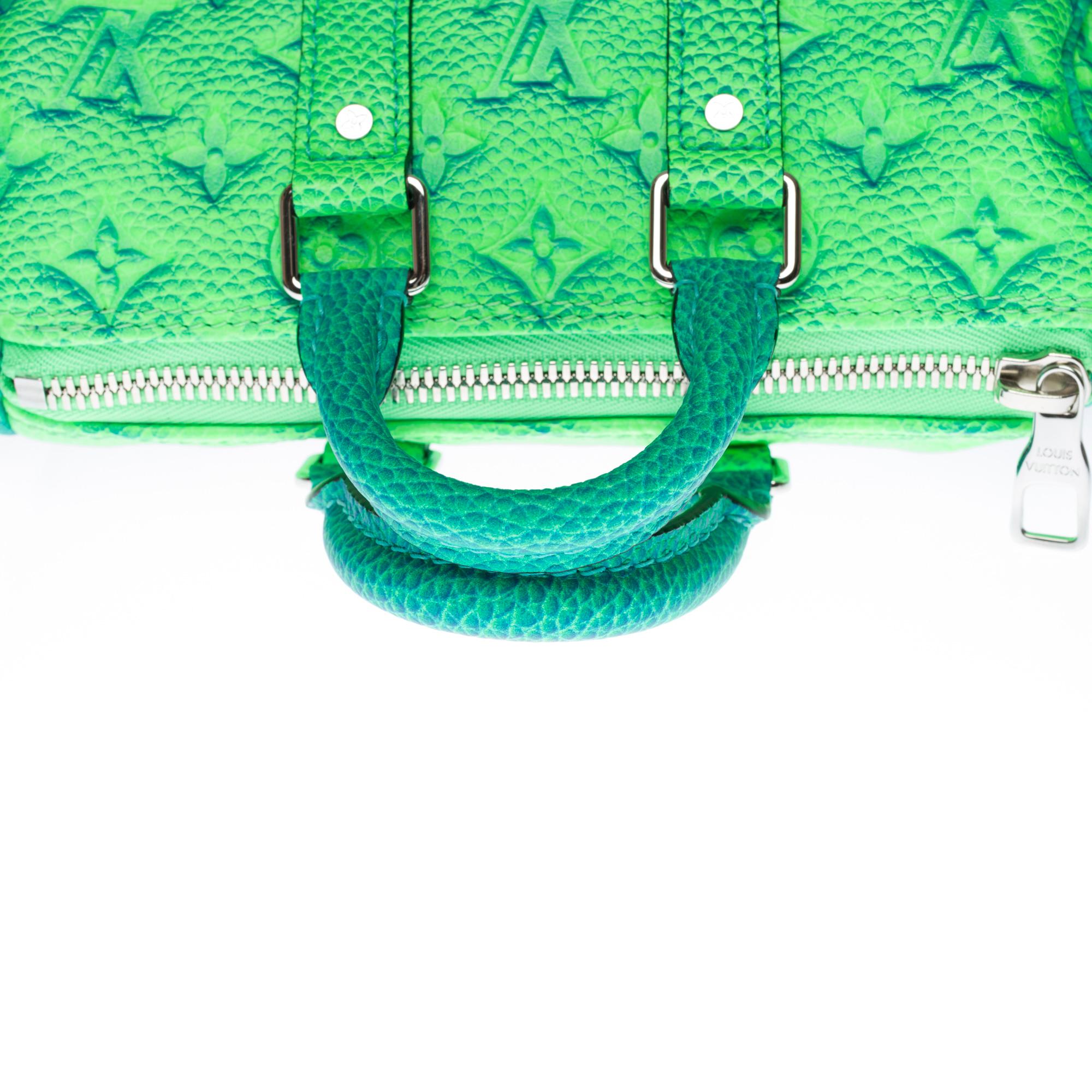 NEW-Louis Vuitton keepall XS strap Travel bag Spray in green leather / V. Abloh 2