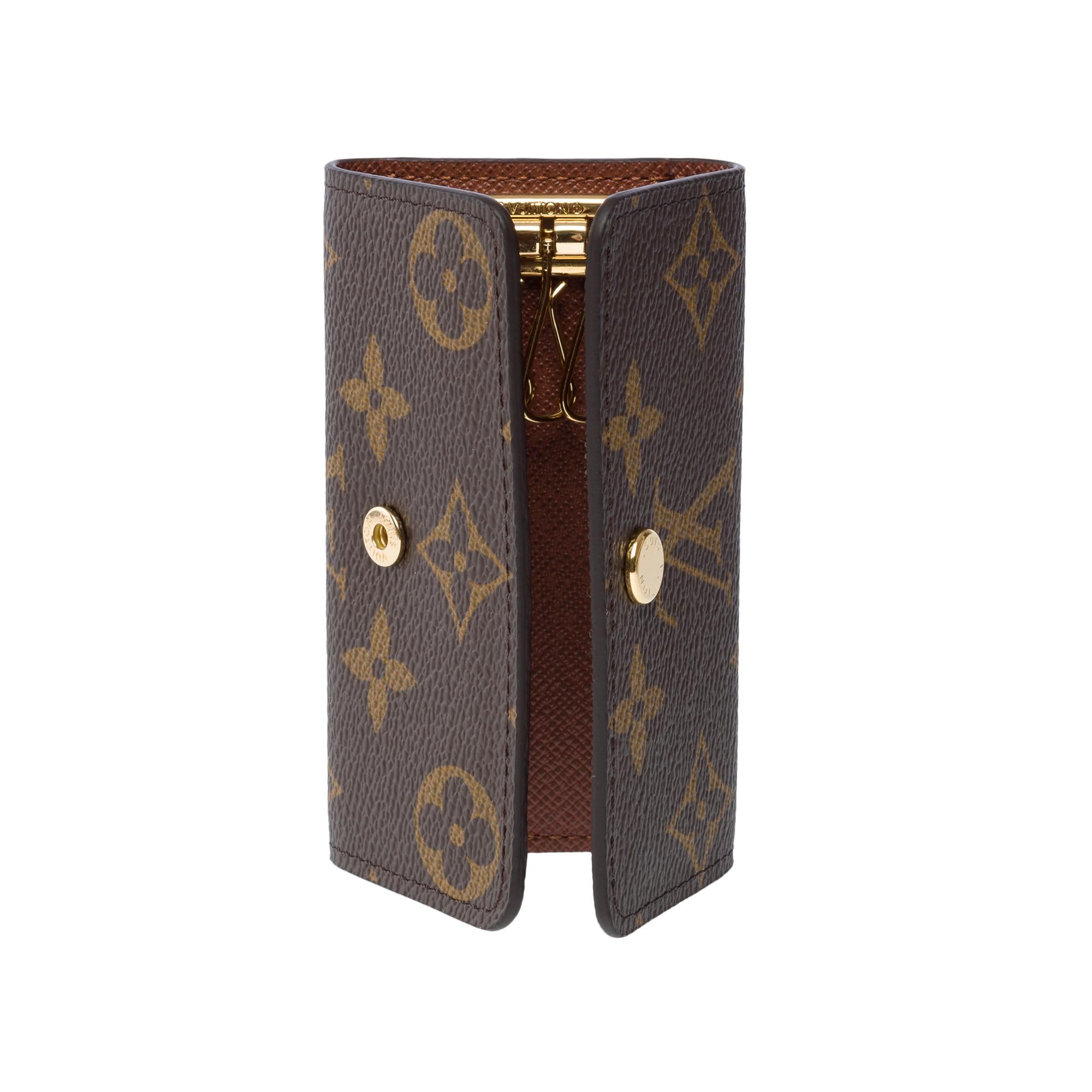 New Louis Vuitton Keychain in brown monogram canvas, GHW For Sale 4