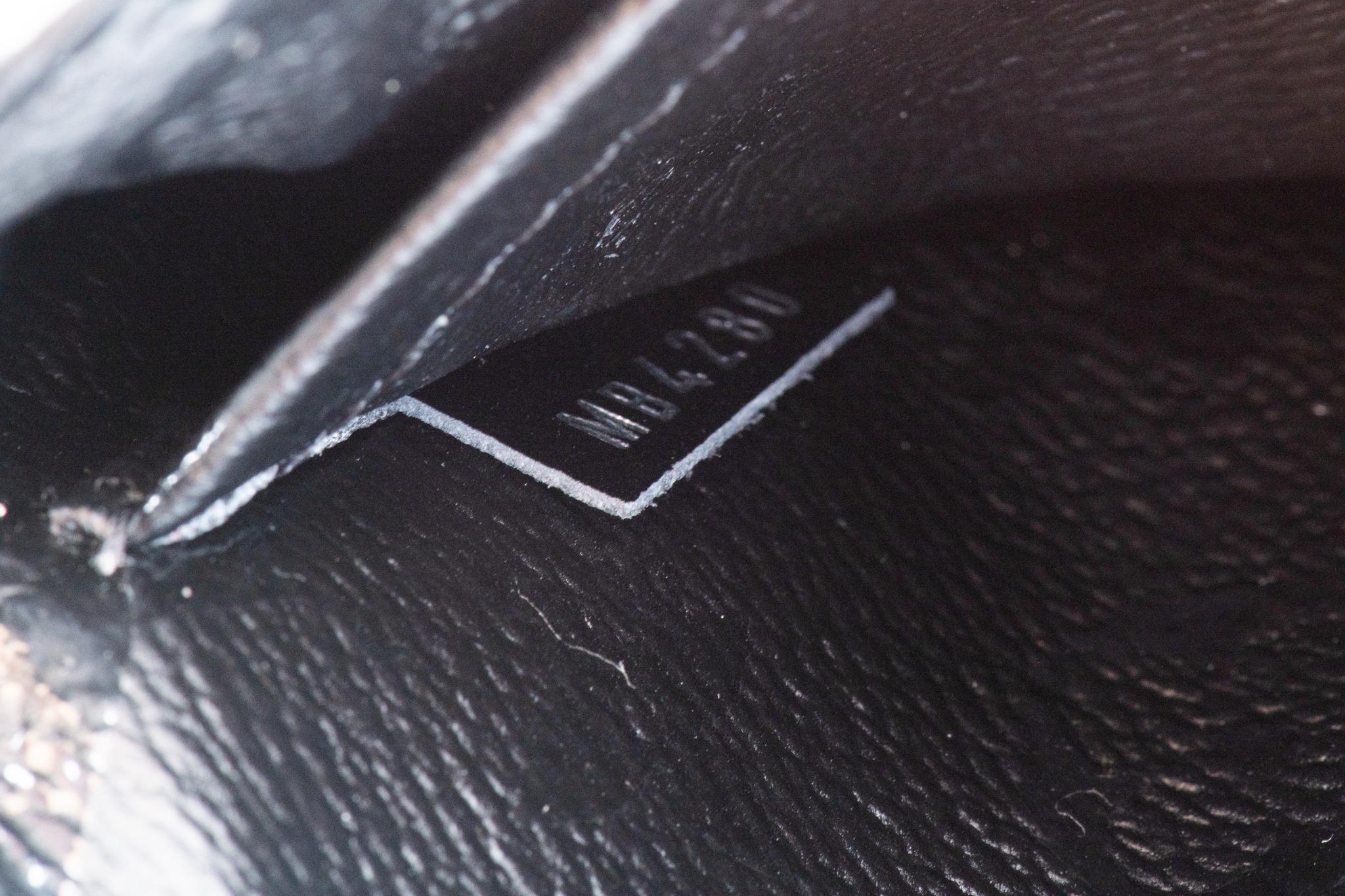NUOVA Borsa Louis Vuitton in edizione limitata a due vie, bianca e nera 7