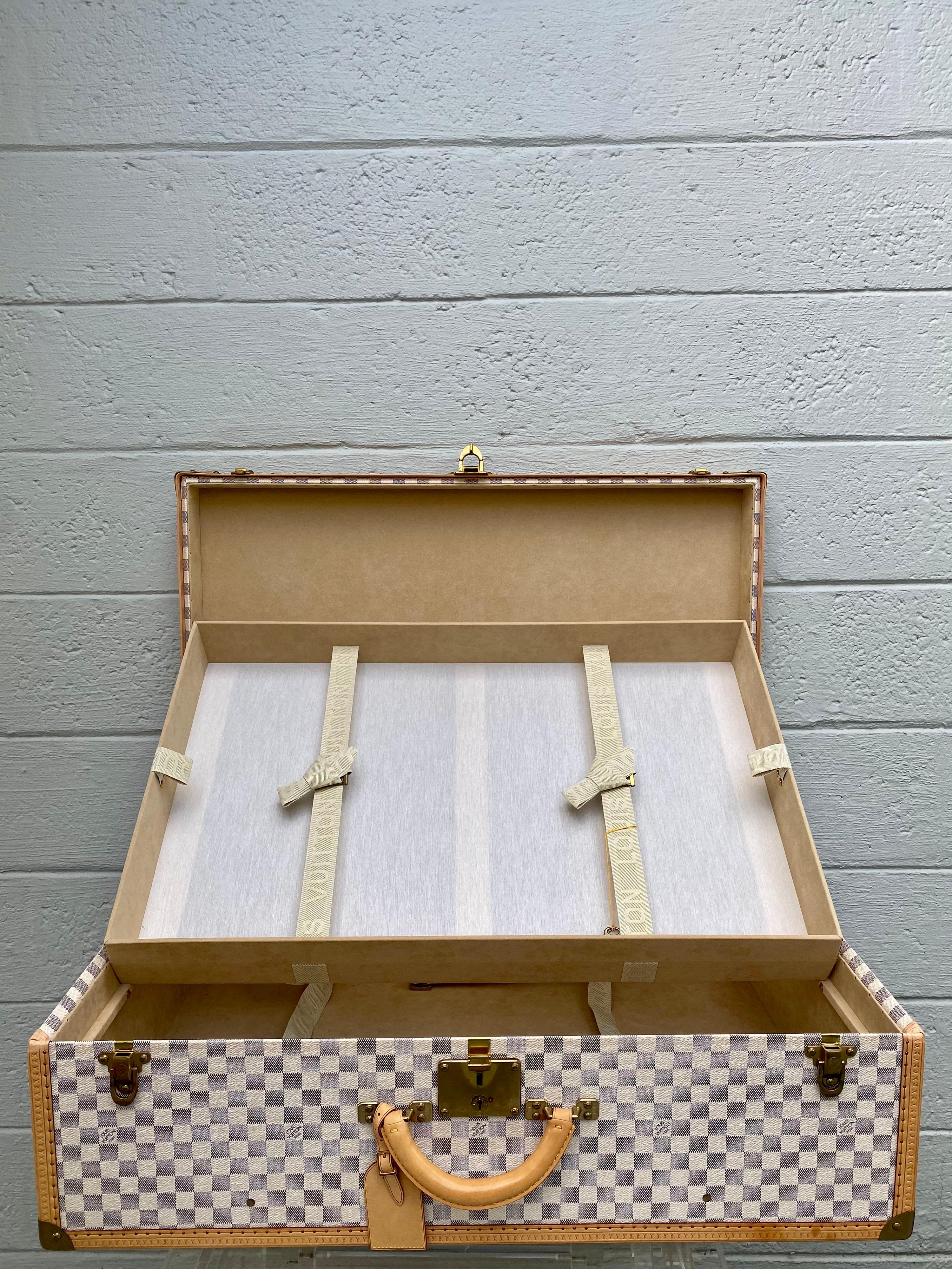 New Louis Vuitton Limited Edition Alzer Damier Azur Rare Travel Trunk 70cm 4