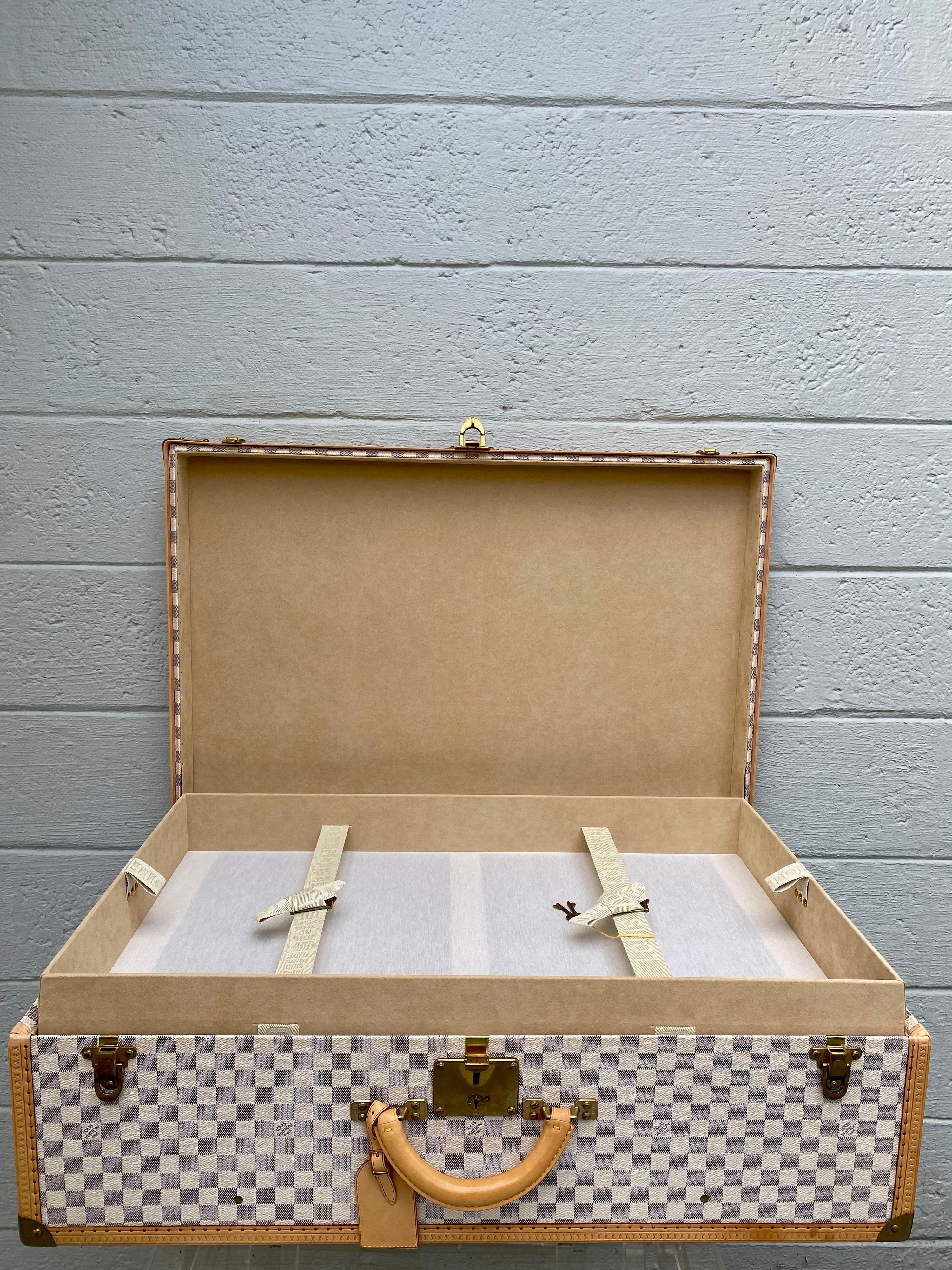 New Louis Vuitton Limited Edition Alzer Damier Azur Rare Travel Trunk 70cm 5