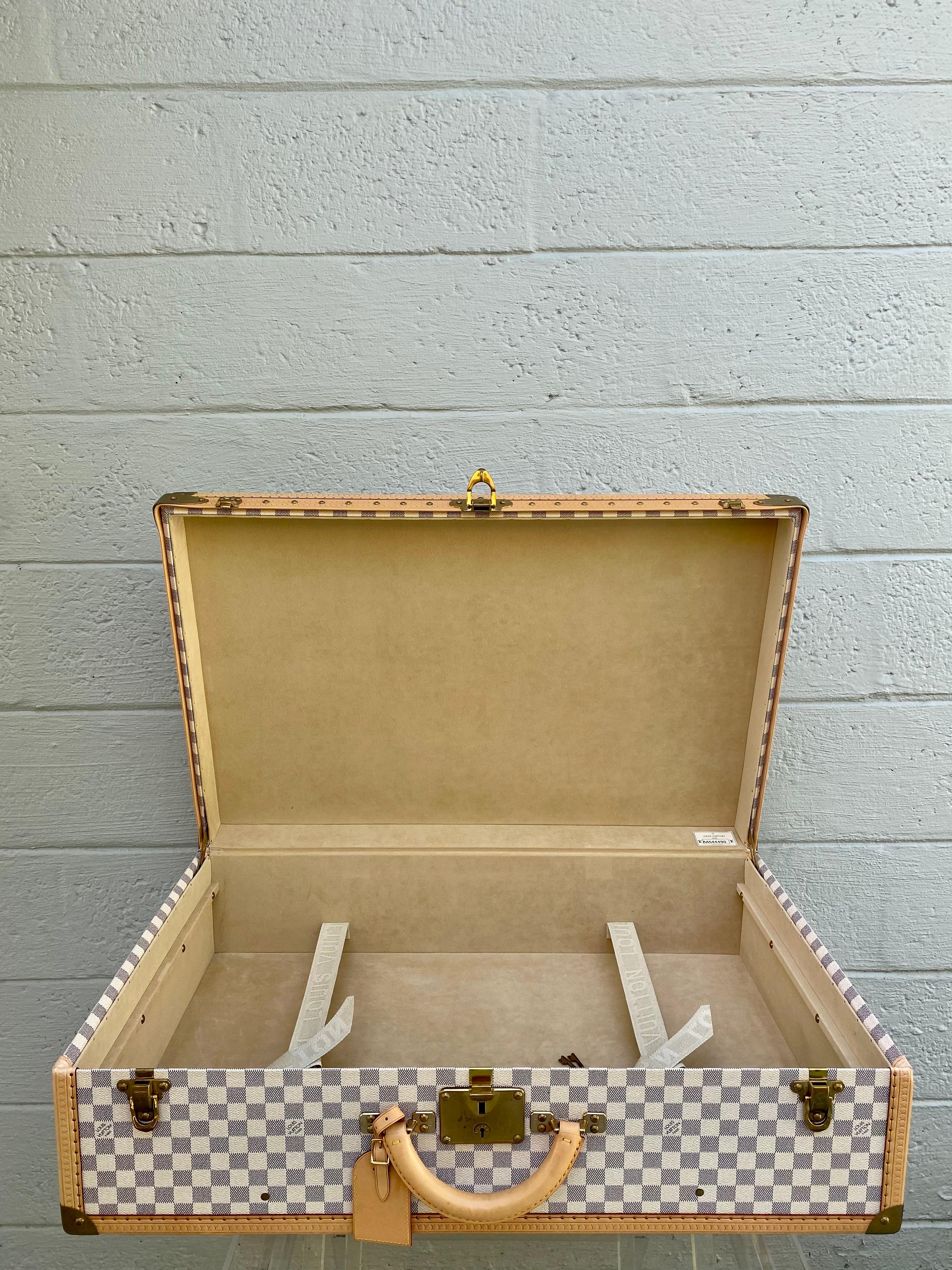 Louis Vuitton - Malle de voyage rare, damier azur, 70 cm, édition limitée, état neuf en vente 4